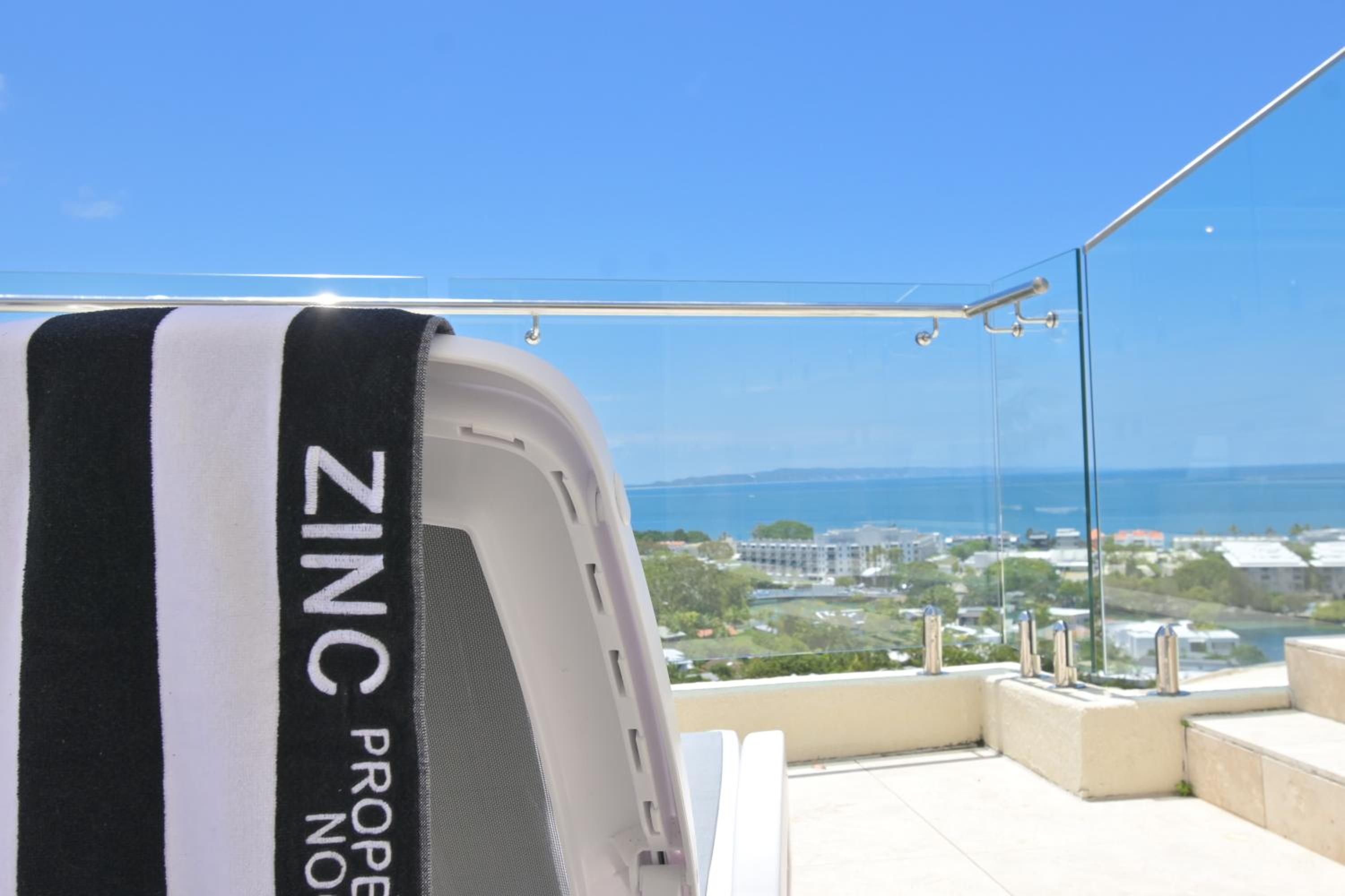 Noosa Crest Penthouse 40 - Private Rooftop Pool