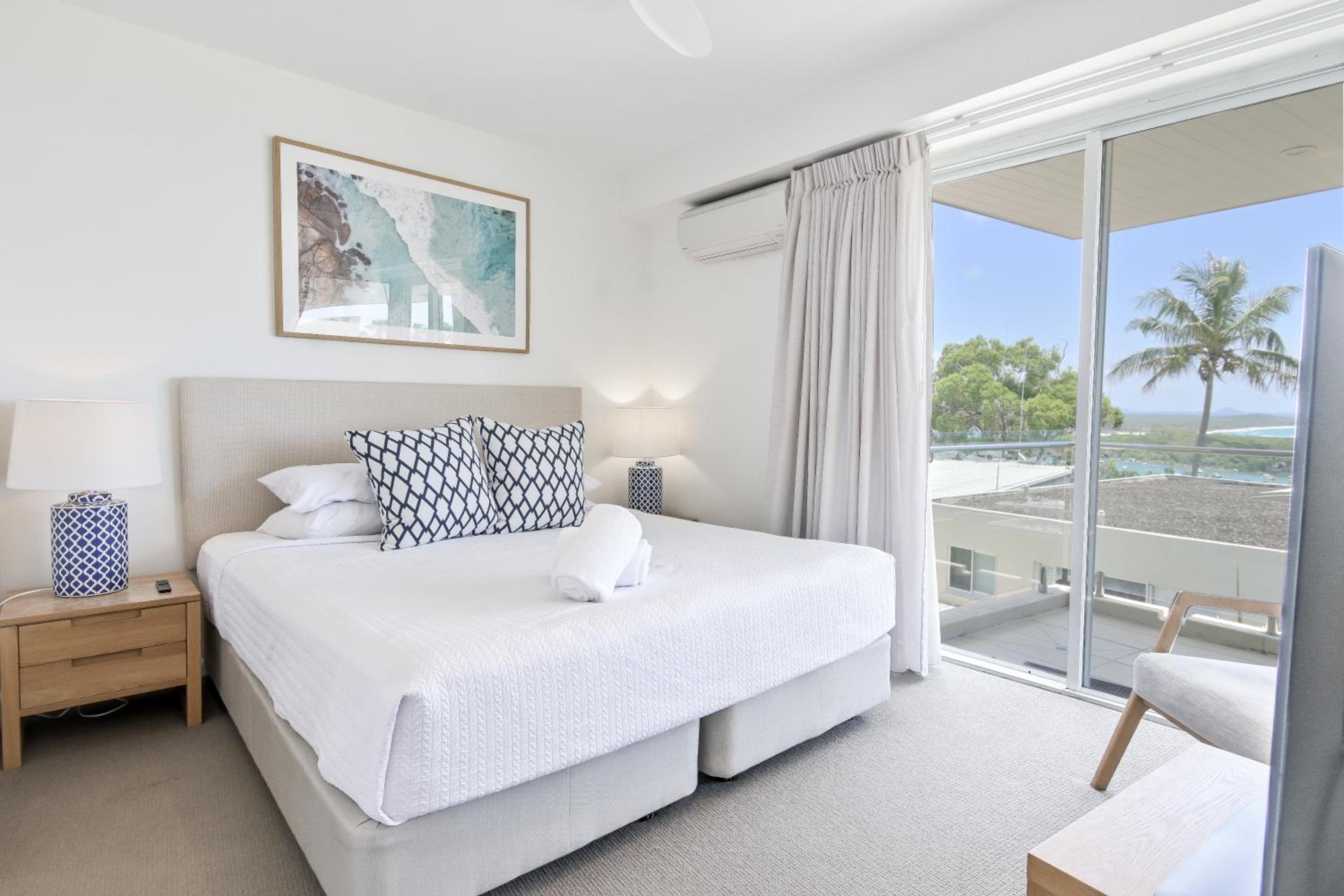 Noosa Crest Penthouse 40 - Private Rooftop Pool