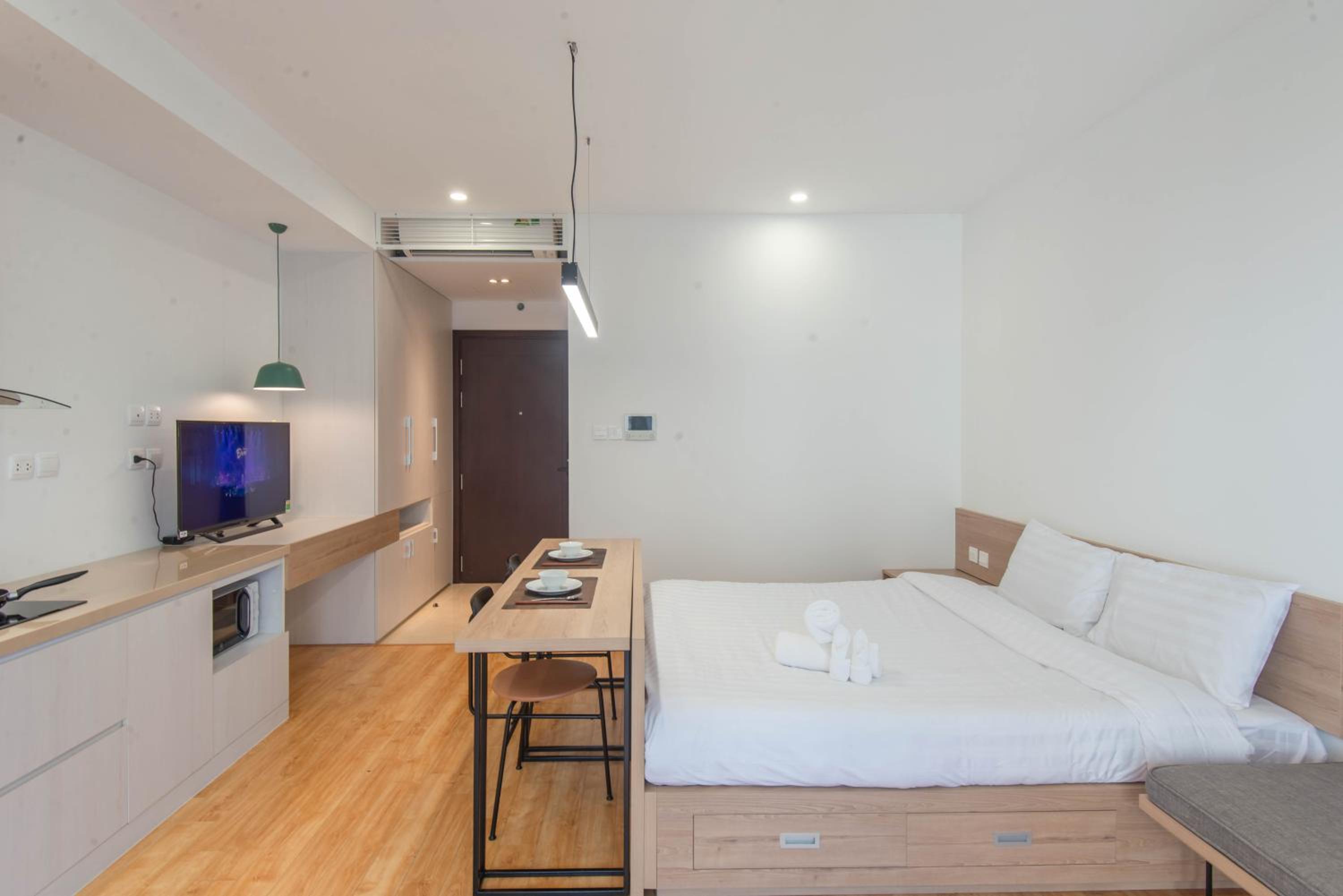 22Housing Vinhomes D'Capitale Hotel & Residence