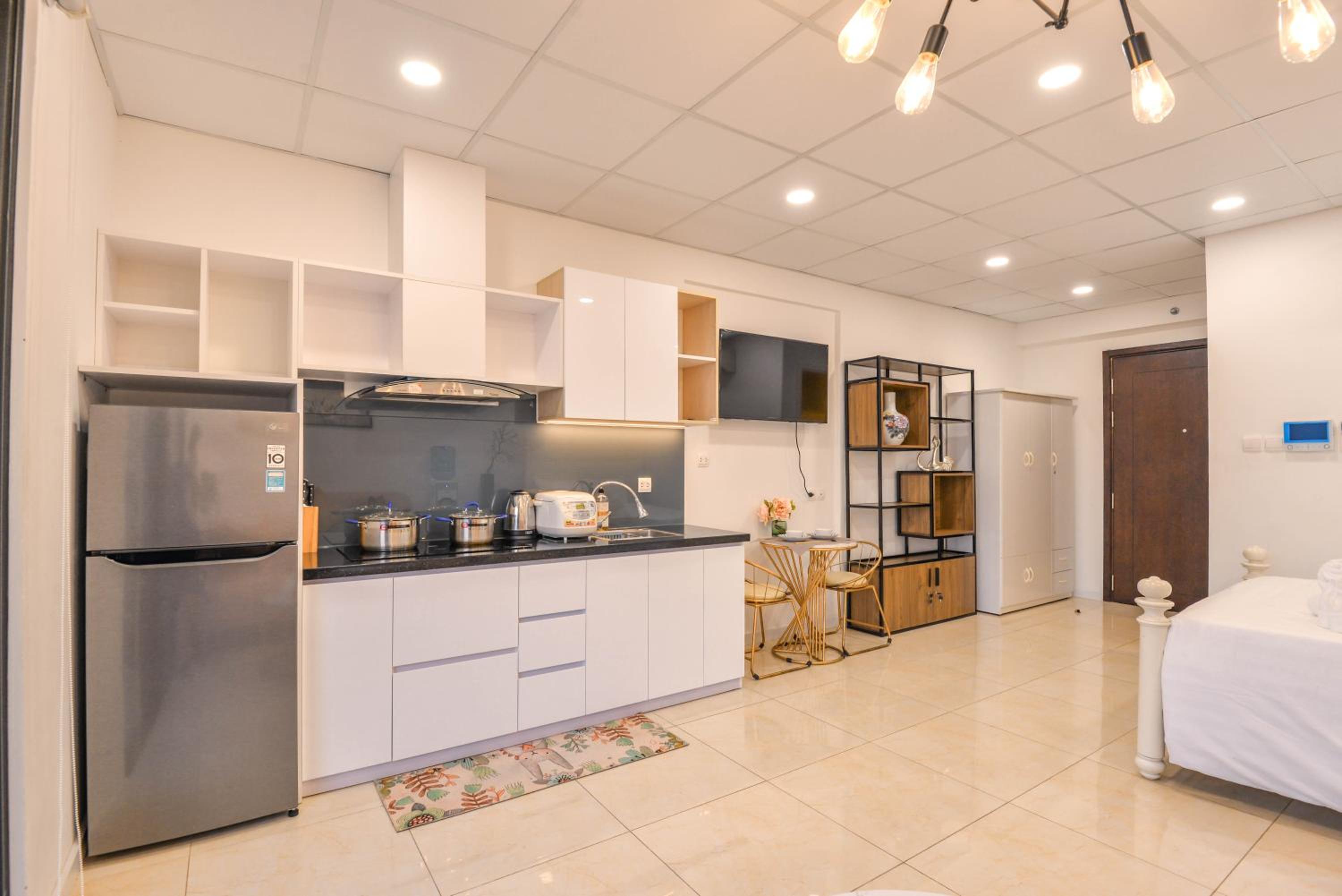 22Housing Vinhomes D'Capitale Hotel & Residence