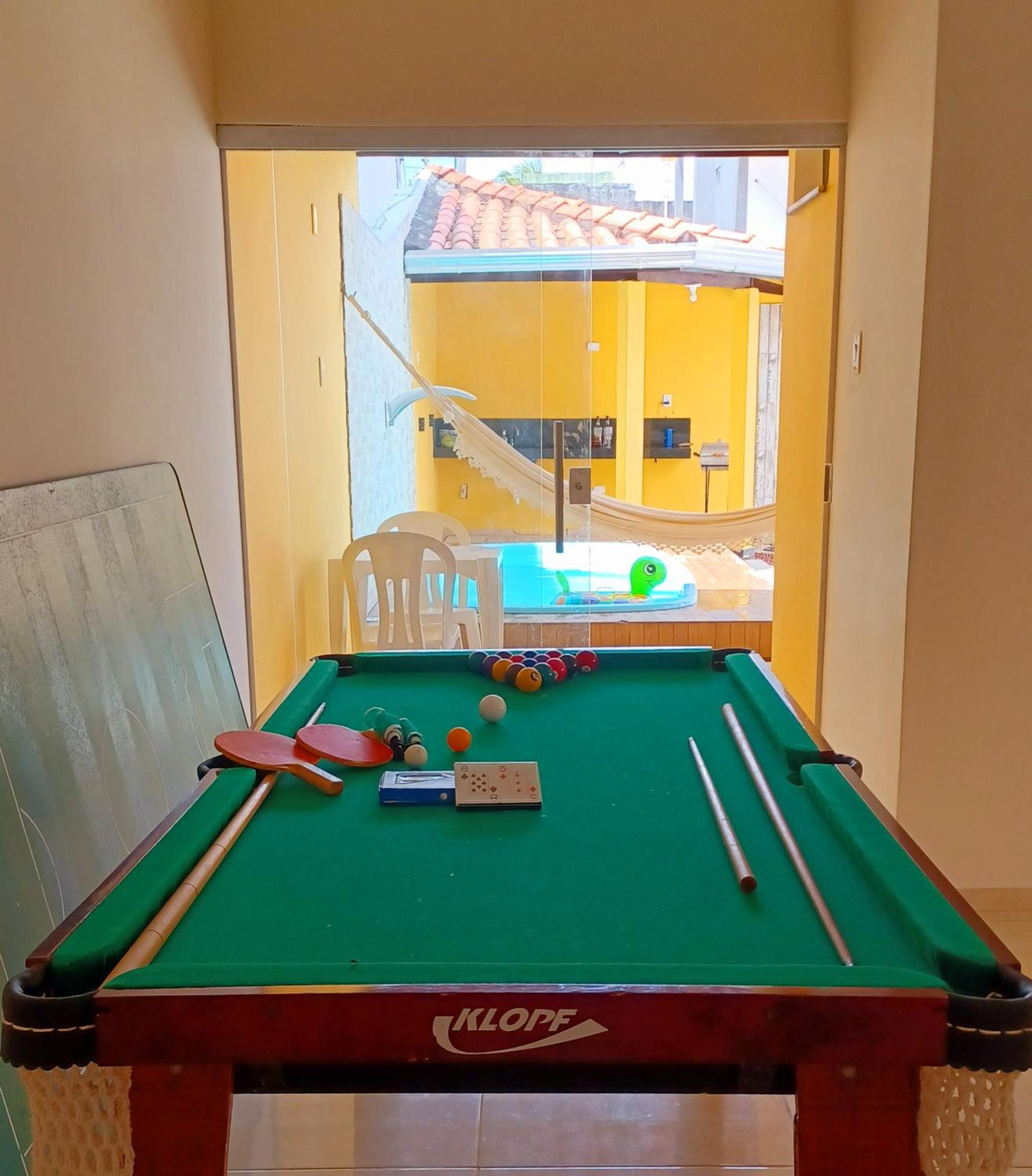 Casa Amarela na Praia de Guaibim-Taquari