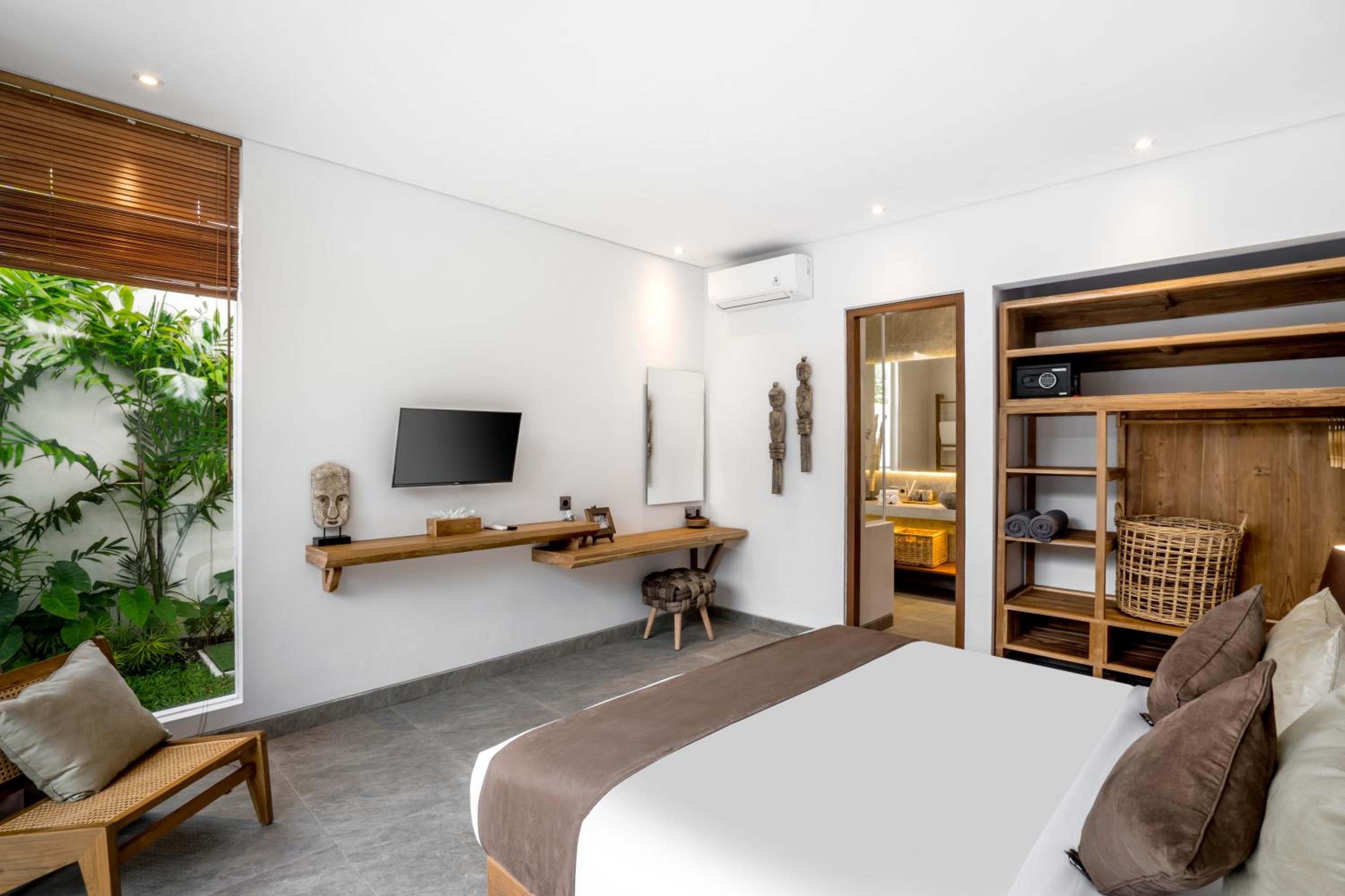 Villa Laguna by BaliSuperHost