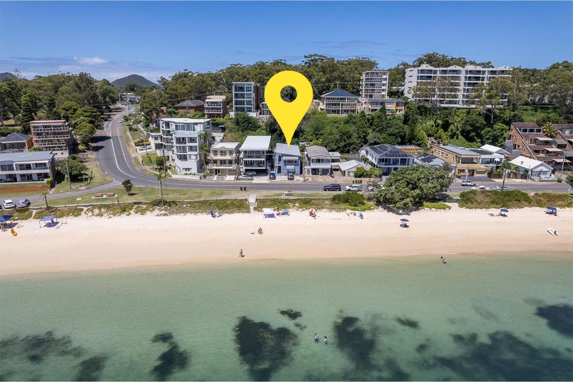 Bayside, 1,21 Victoria Parade - Unit with unbeatable water views and location