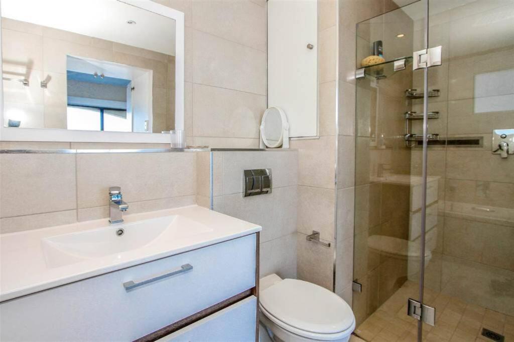 601 The Bermudas 3 bedroom beachfront Umhlanga Rocks view 2
