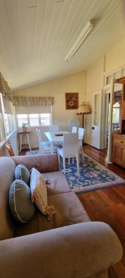 Amiens Cottage, historic, quiet, in heart of Stanthorpe