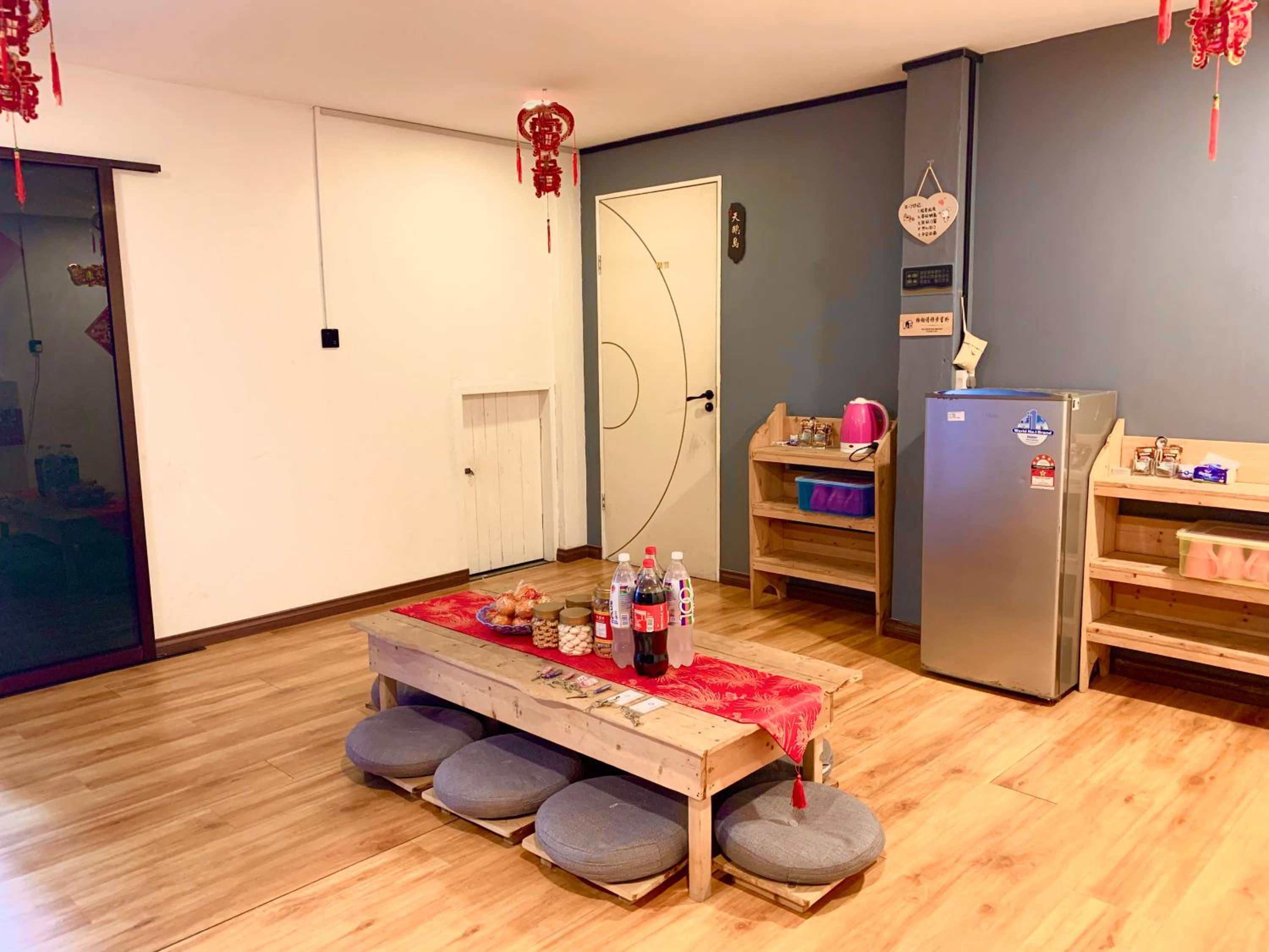 小竹林民宿 bamboo homestay 仙本那semporna 独栋房源 华语交流 步行码头10分钟 步行海鲜市场5分钟