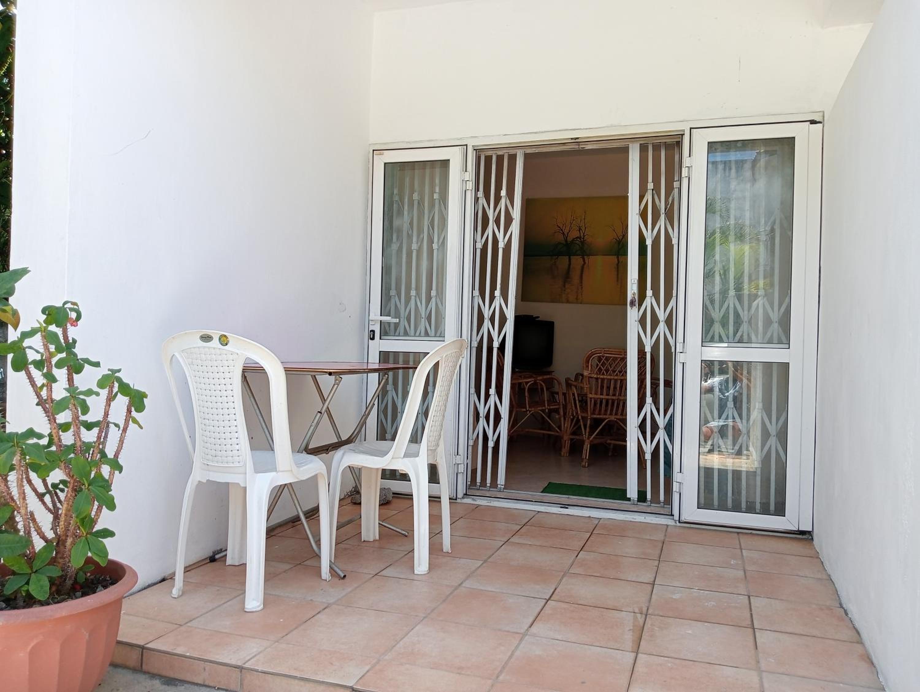 Chetty Tourist Residence