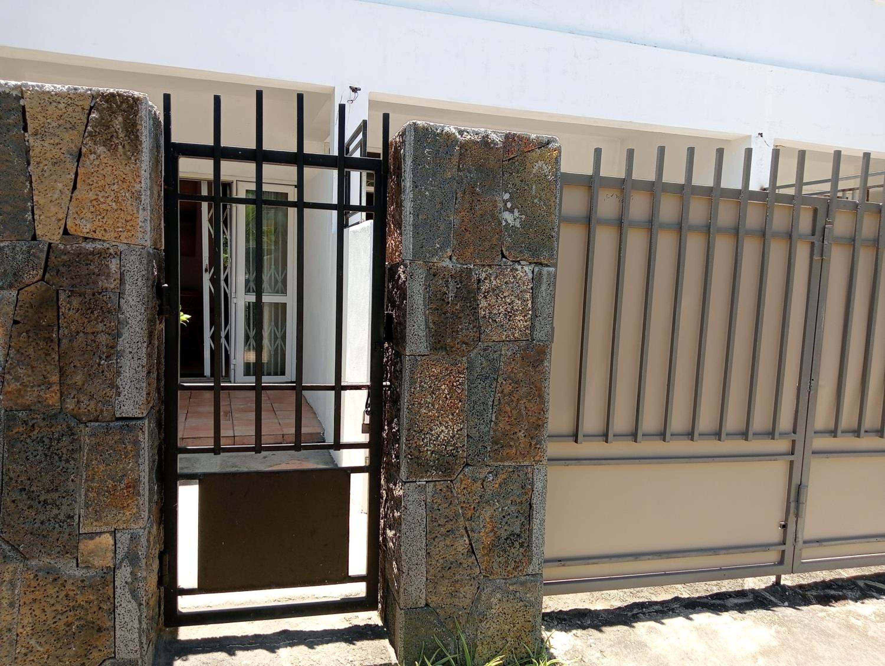 Chetty Tourist Residence
