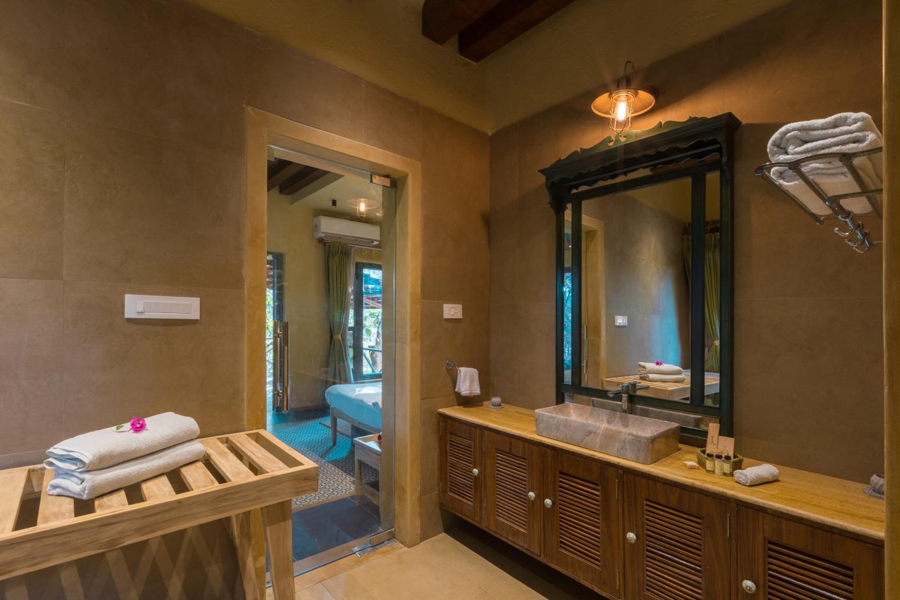 Vannraj Resort And Spa