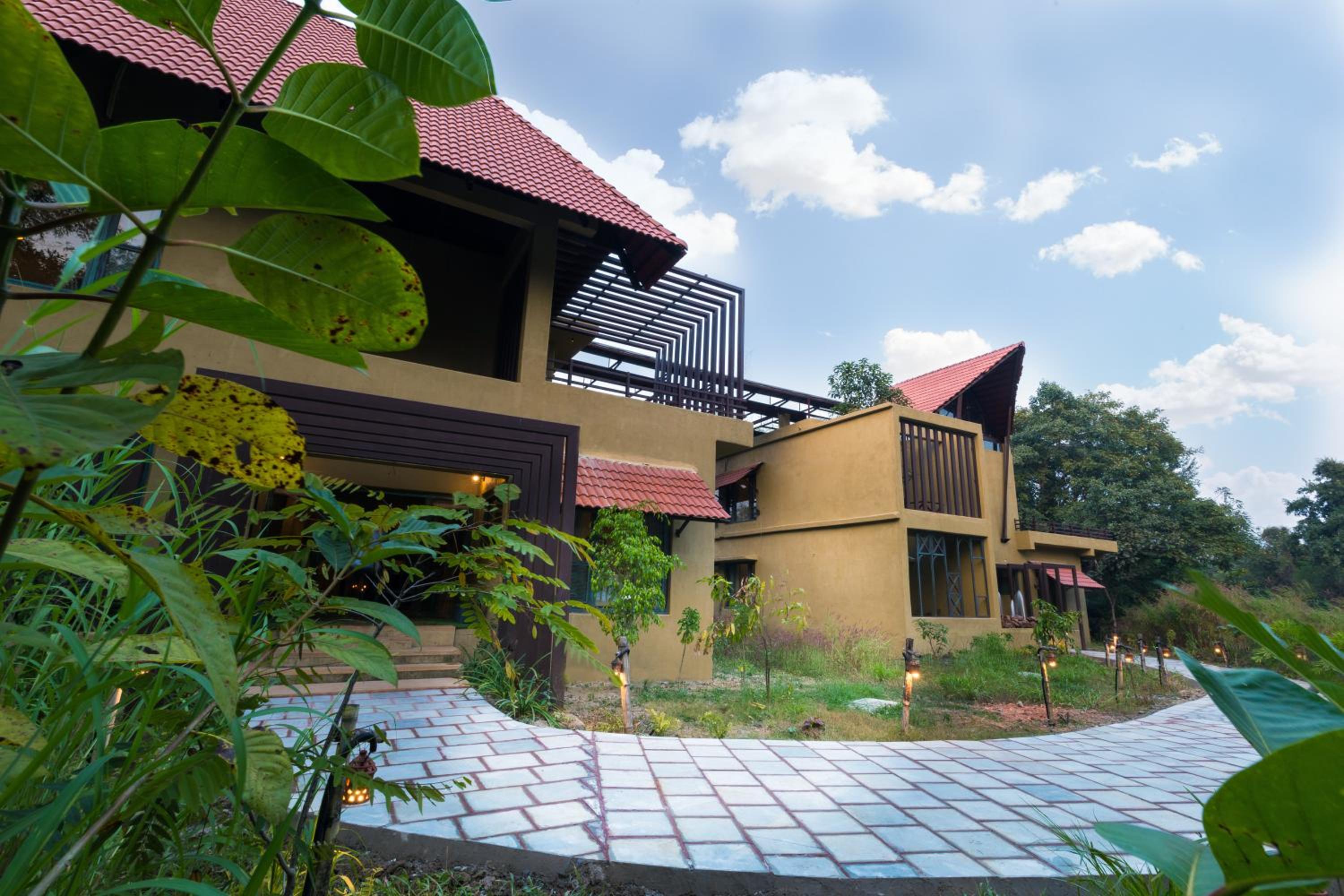 Vannraj Resort And Spa