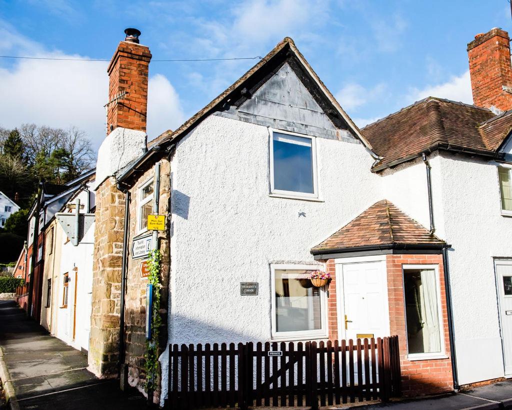 Thursdays Corner Tudor Cottage