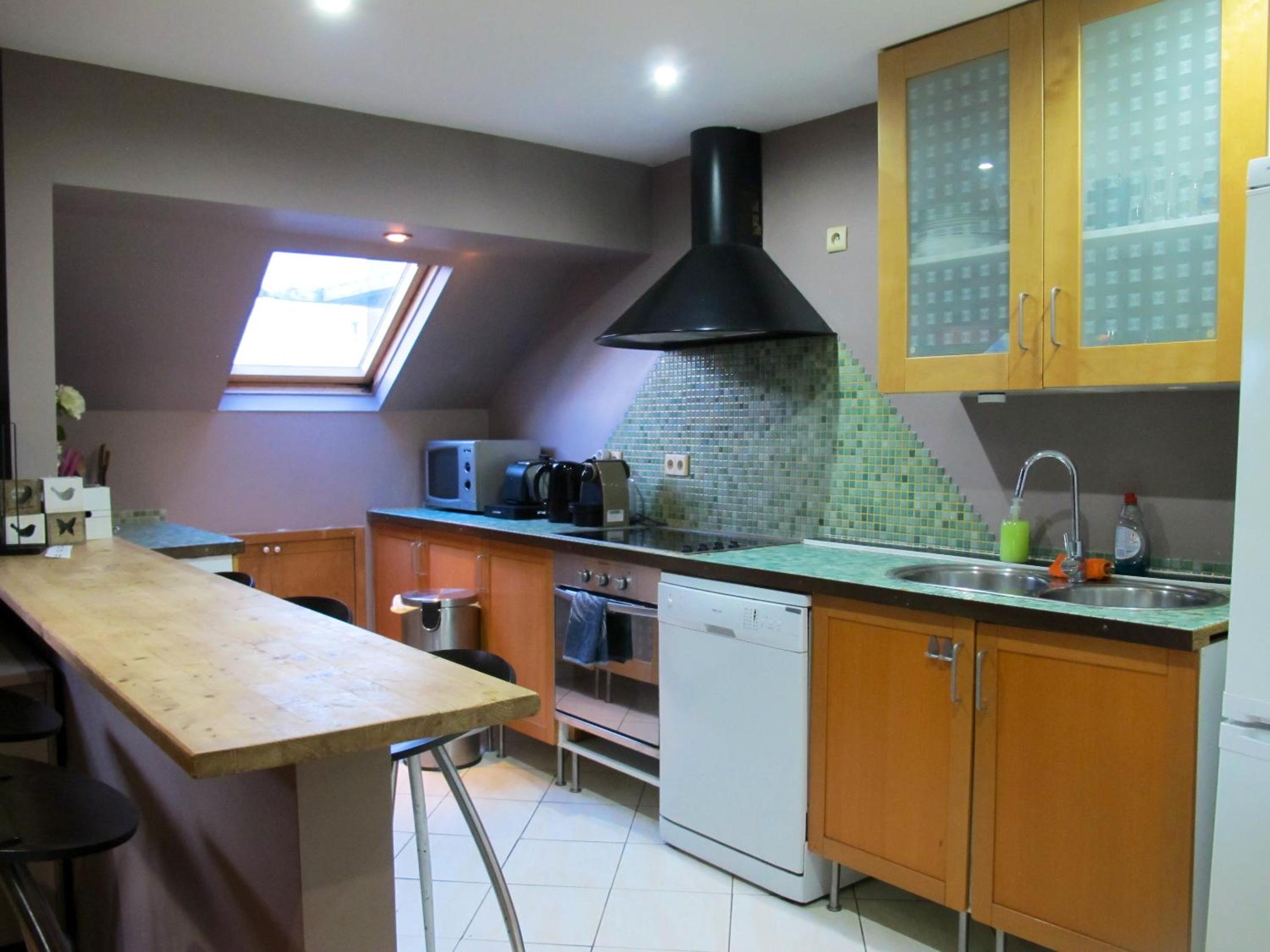 Spacious apartment in Brussels 100 m² with shared terrace
