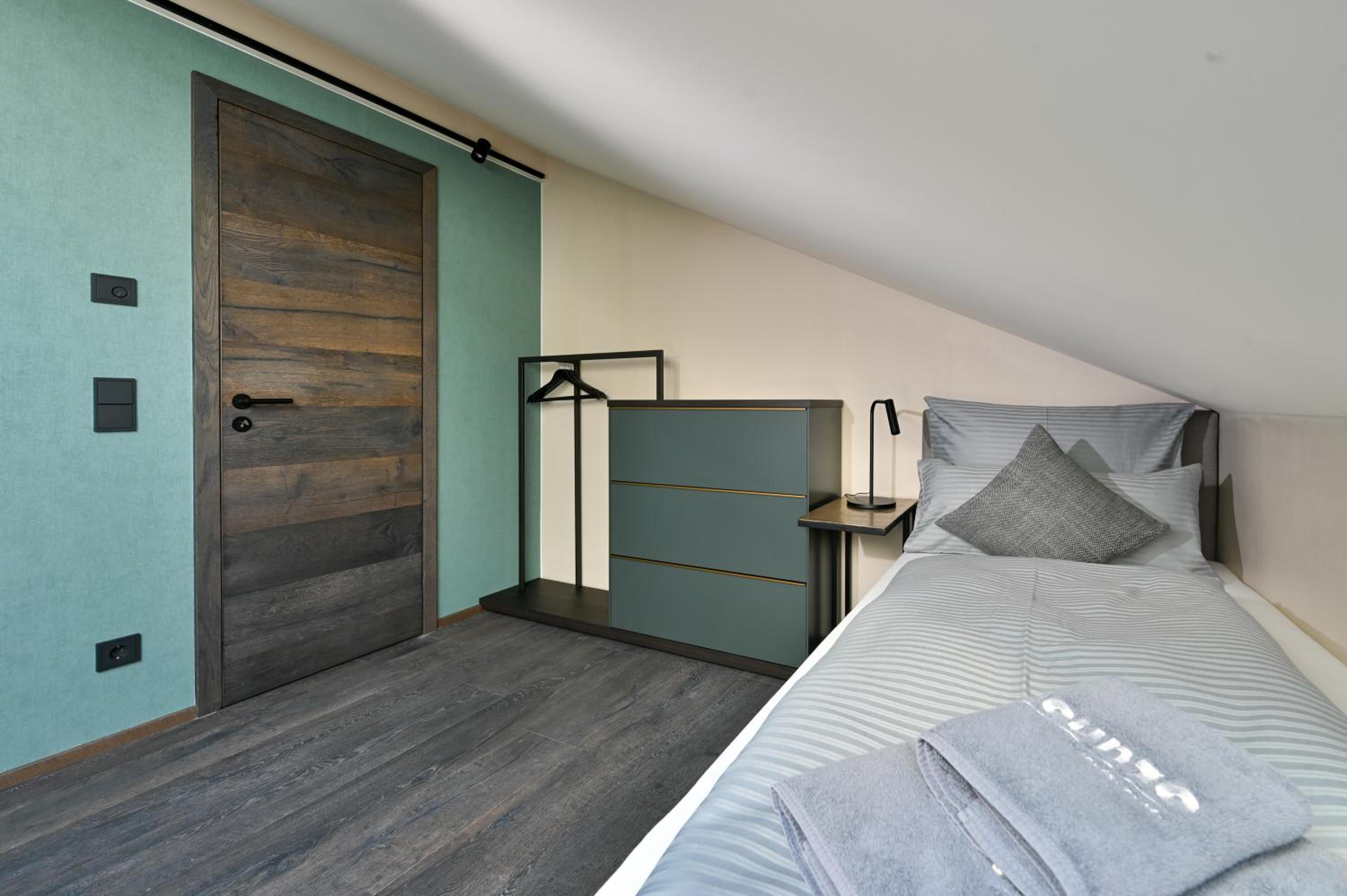 Residence Alpi - Private Spa & Living view 5