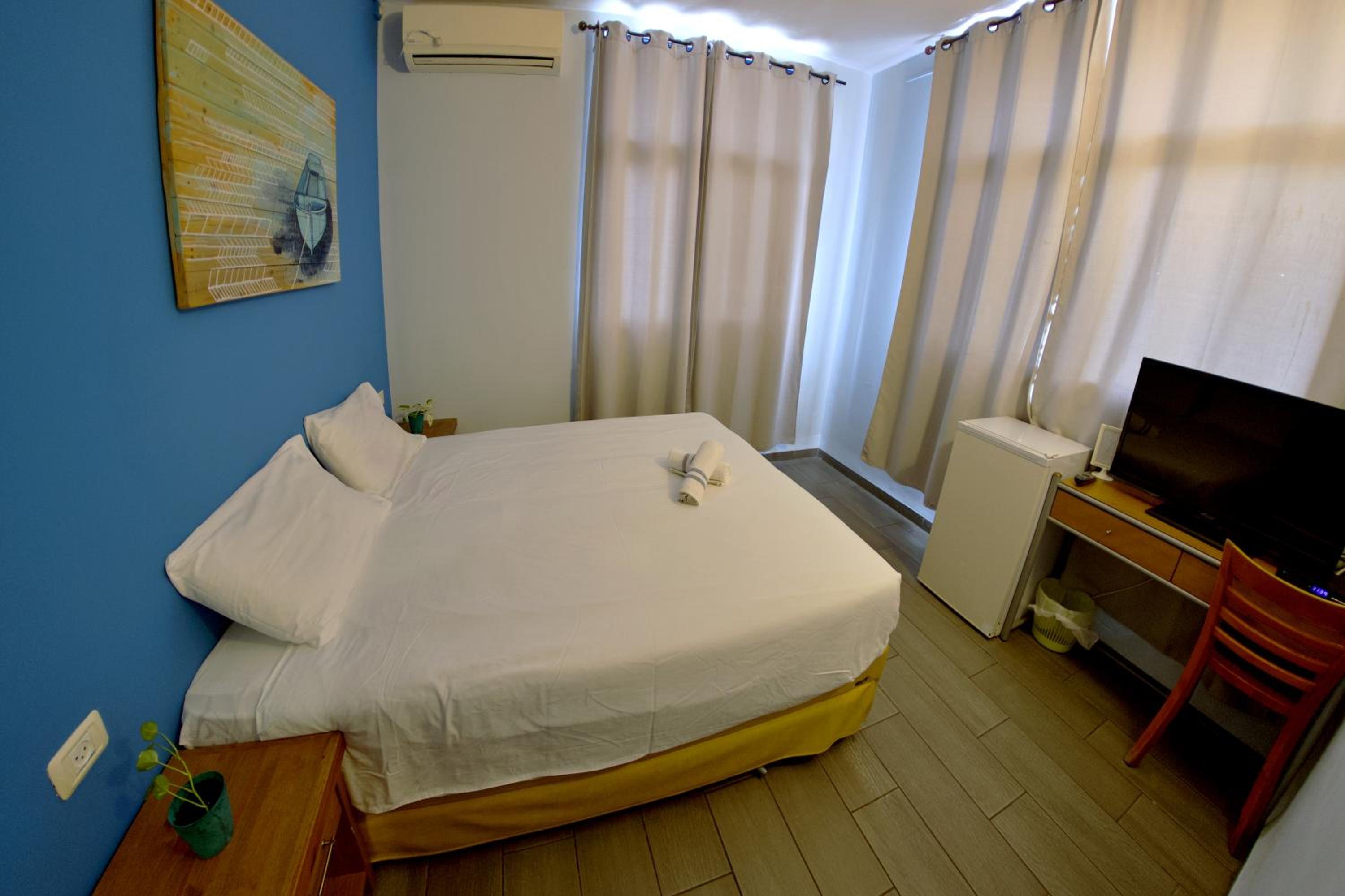 Tiberias Hostel