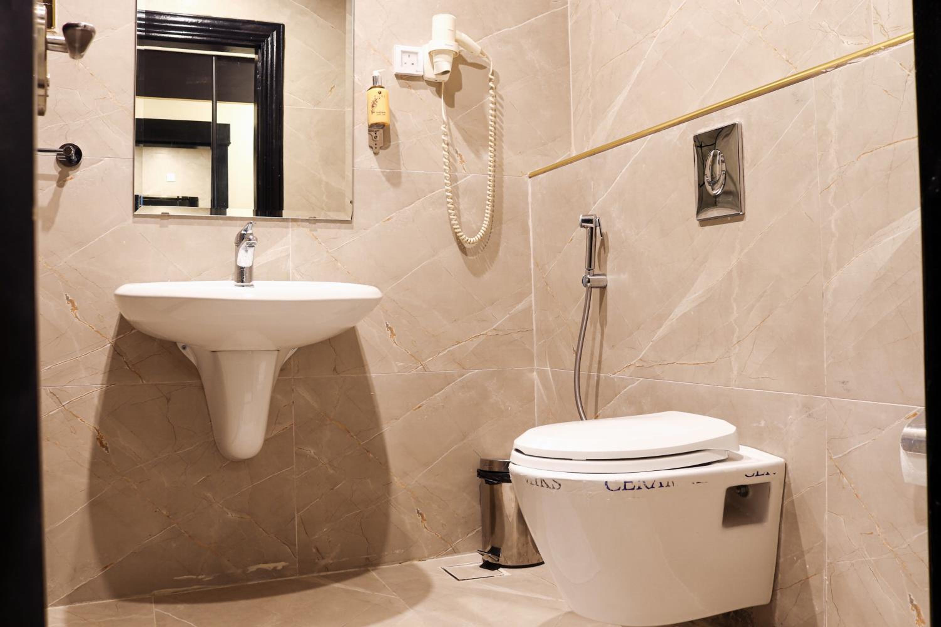Al Raad Hotel