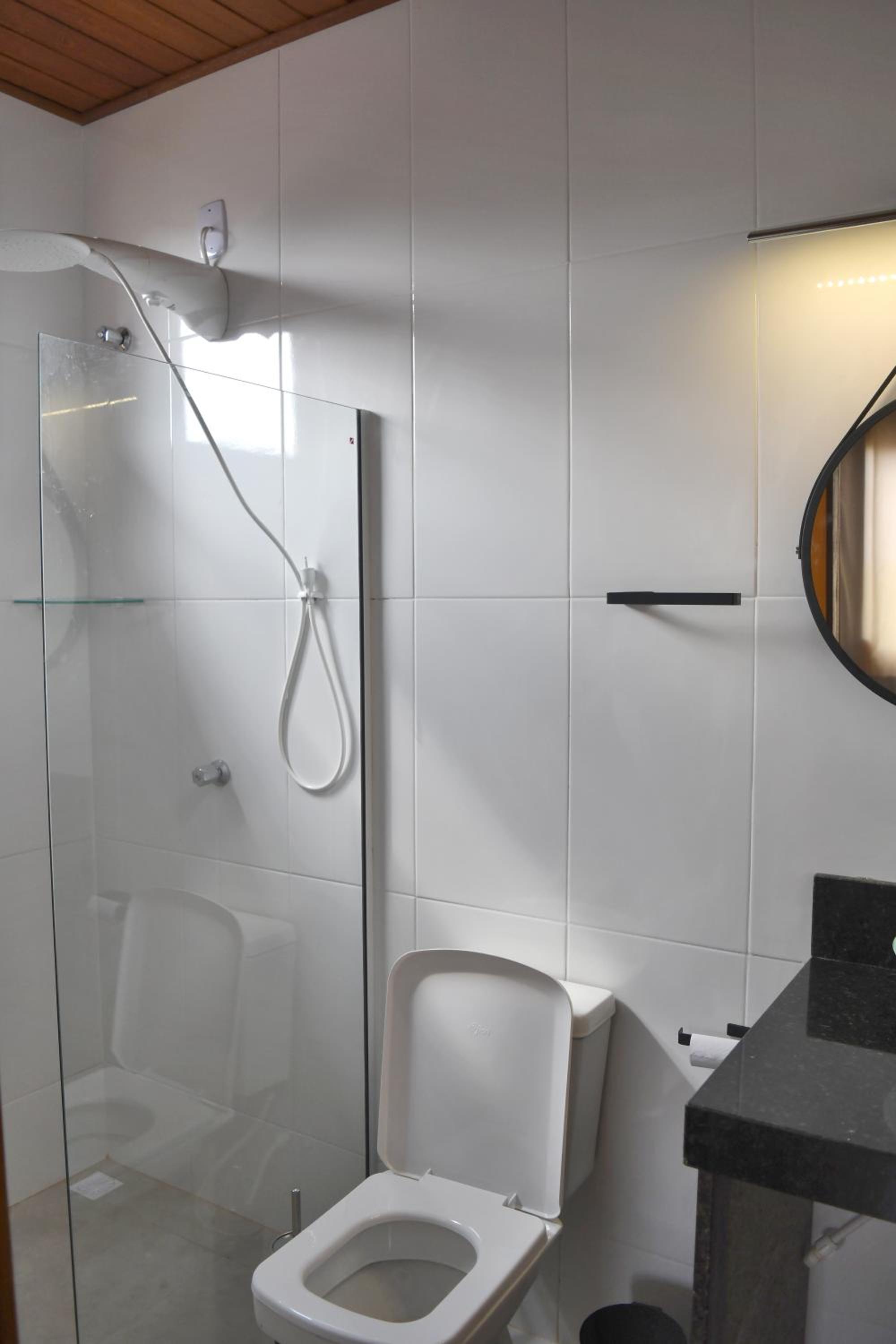 Millicent Residence - Chalet Milly e Chalet Iris - Itaoca Praia - ES