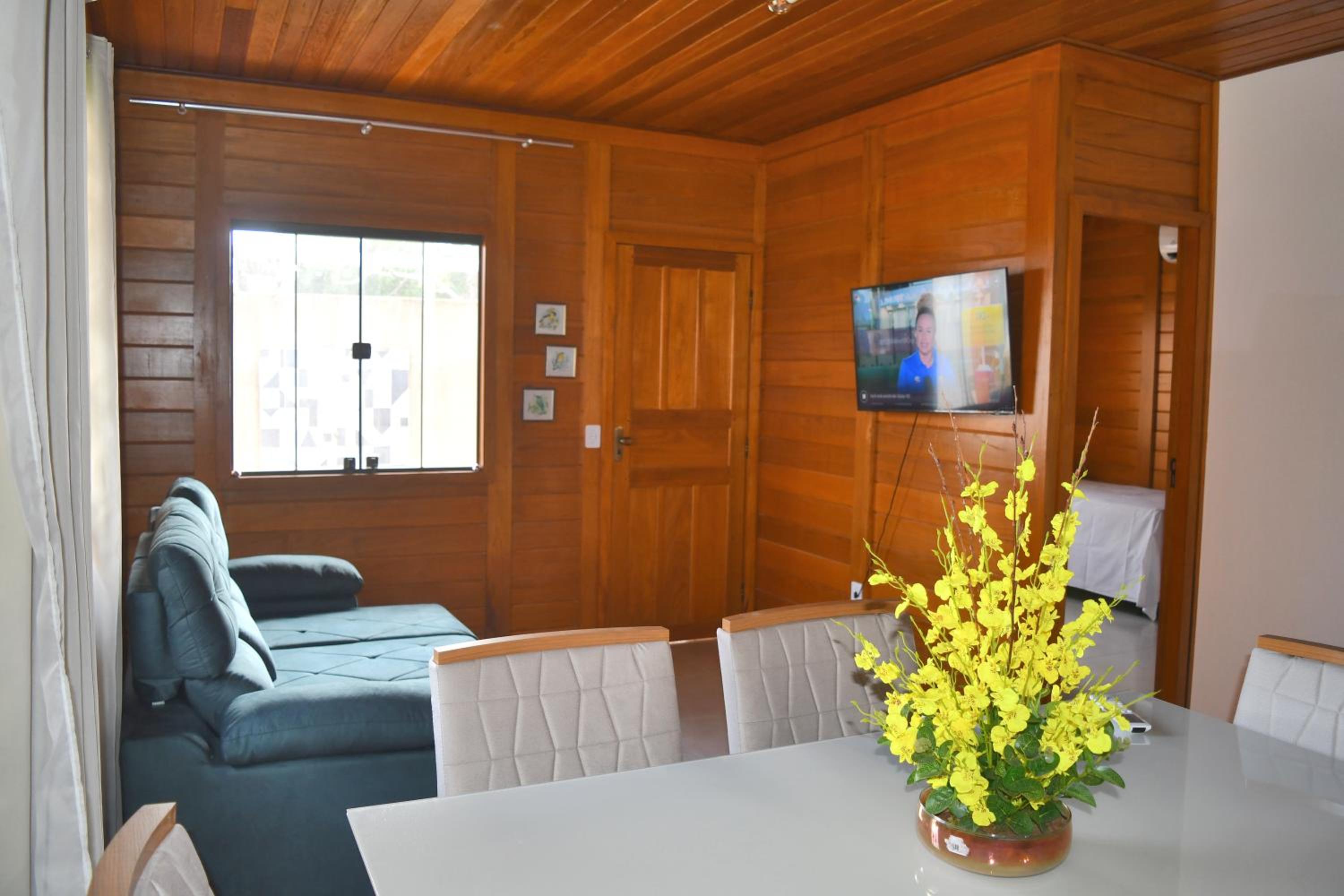 Millicent Residence - Chalet Milly e Chalet Iris - Itaoca Praia - ES