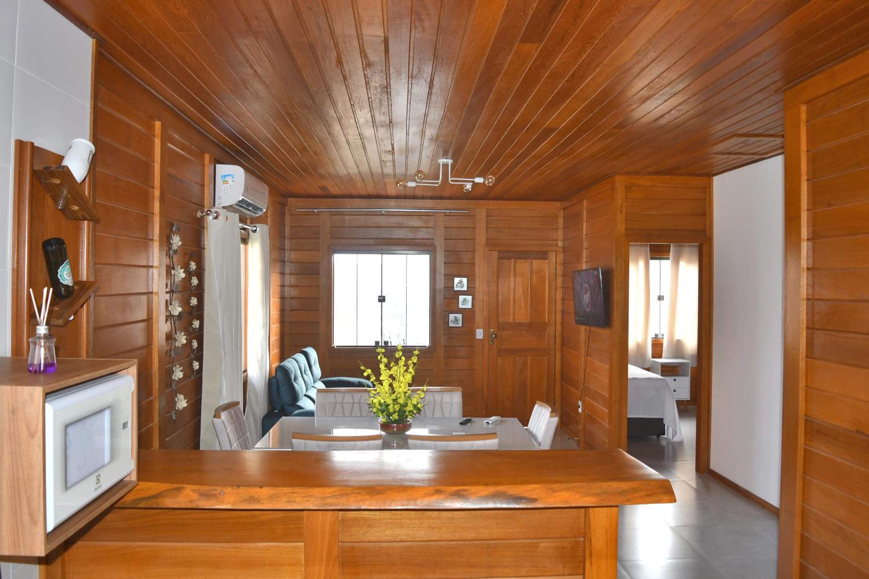 Millicent Residence - Chalet Milly e Chalet Iris - Itaoca Praia - ES
