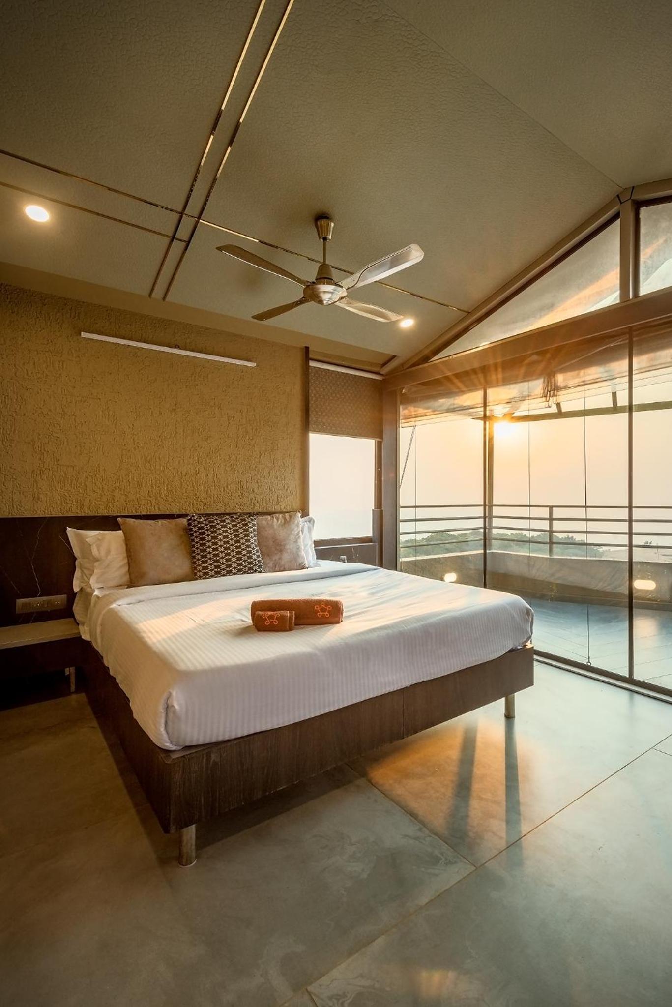 SaffronStays HeavOne Trio, Lonavala view 4