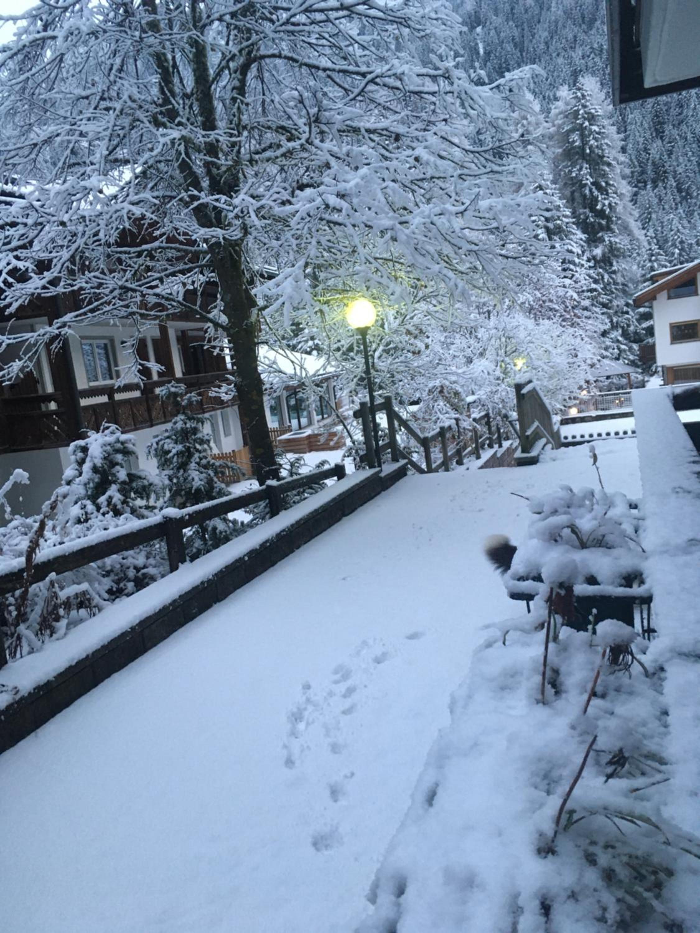 MARMOLADA APARTMENTS on Sellaronda-Ski-Tour