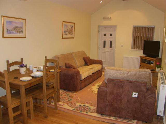 Pinfold Holiday Cottage view 5