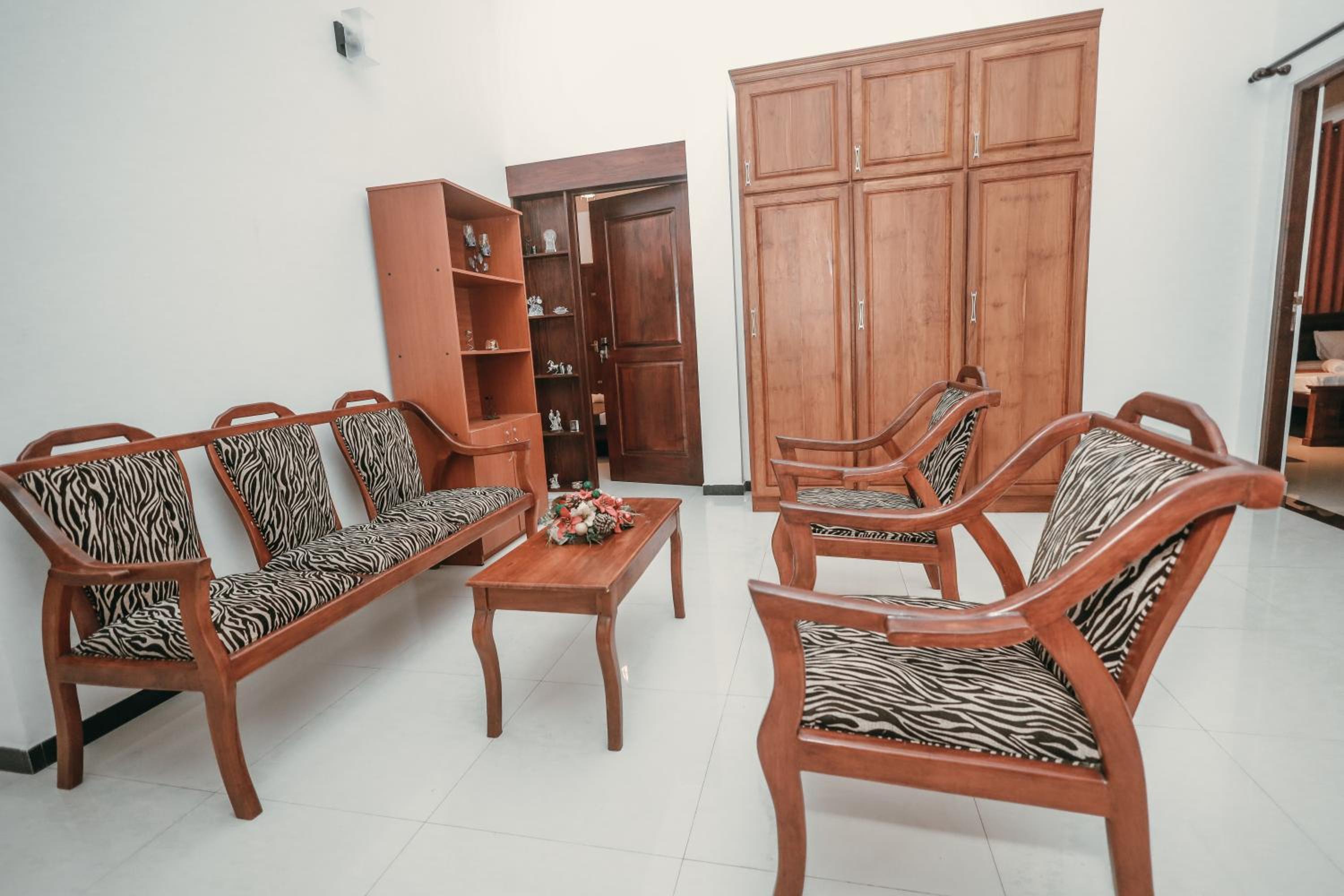 Howick Residence
