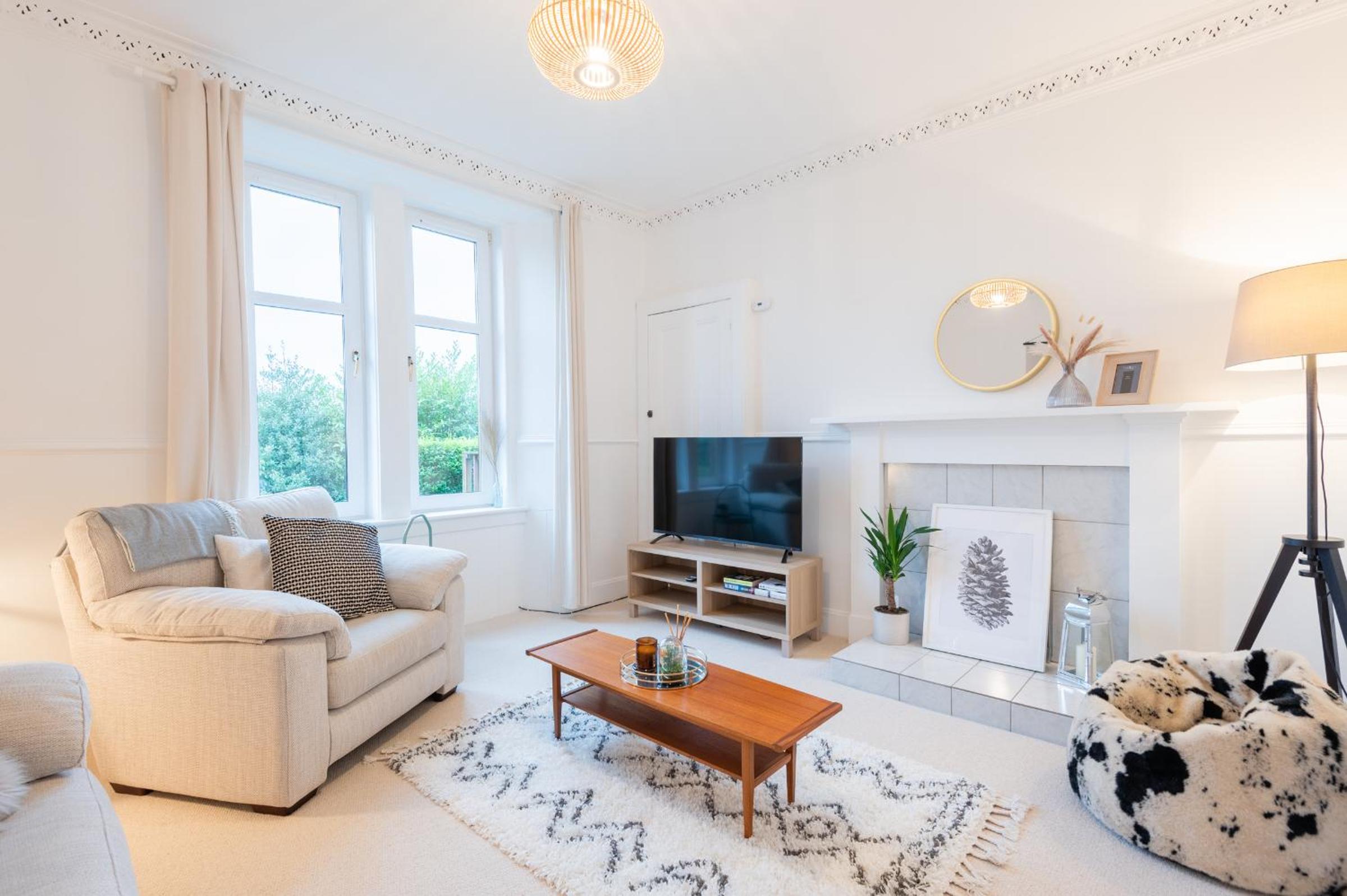 Glengate - Traditional home in Kirriemuir view 4