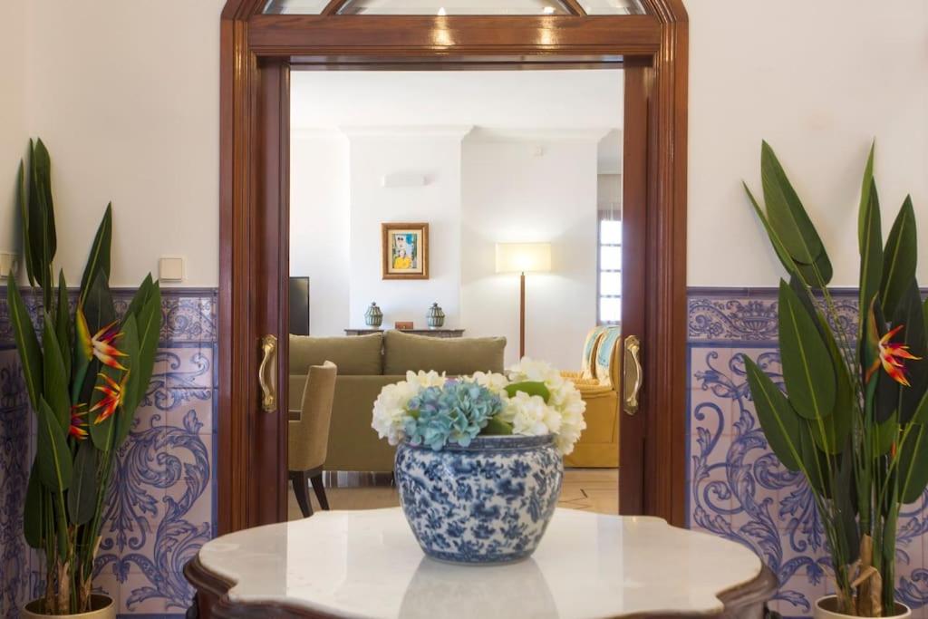 Andalusian villa on the sea and the bay of Malaga
