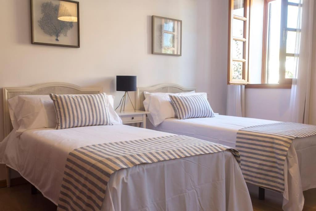 Andalusian villa on the sea and the bay of Malaga