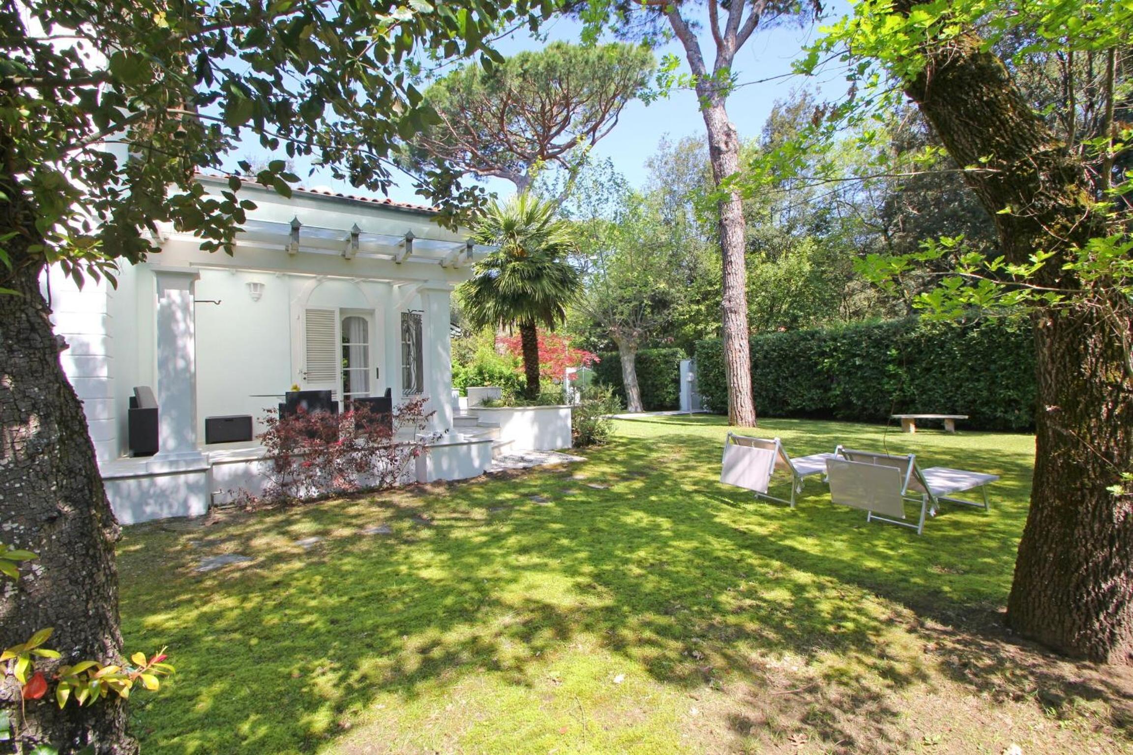 Villa Poveromo photo 5