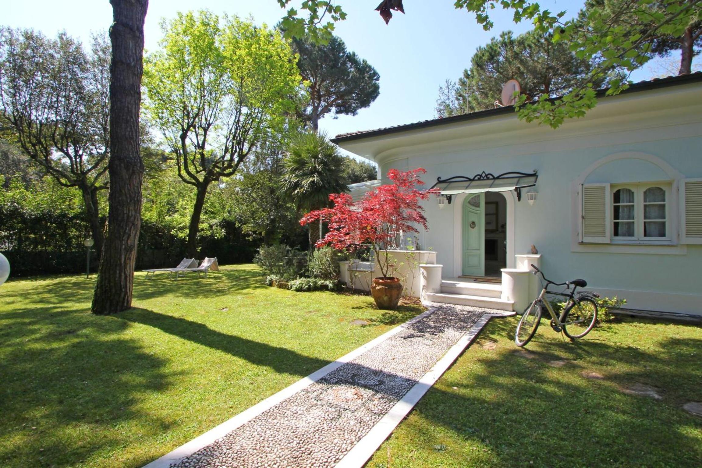 Villa Poveromo