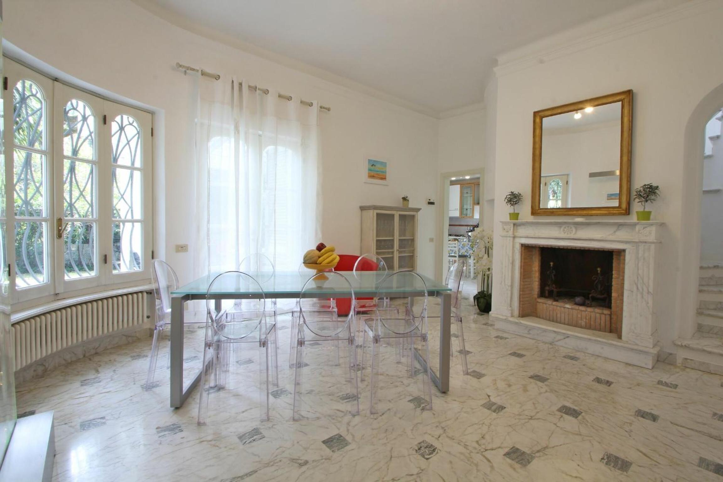 Villa Poveromo