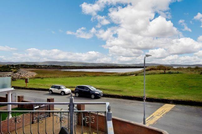 Heron House view 5