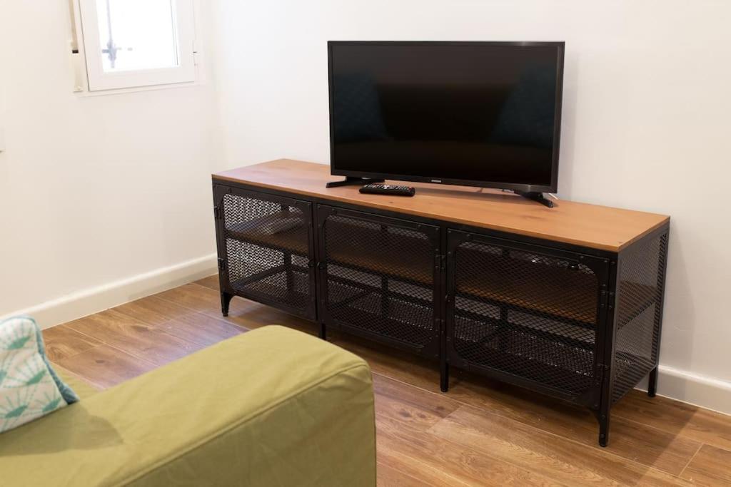 Encantador apartamento reformado en Tetuán by beBalmy