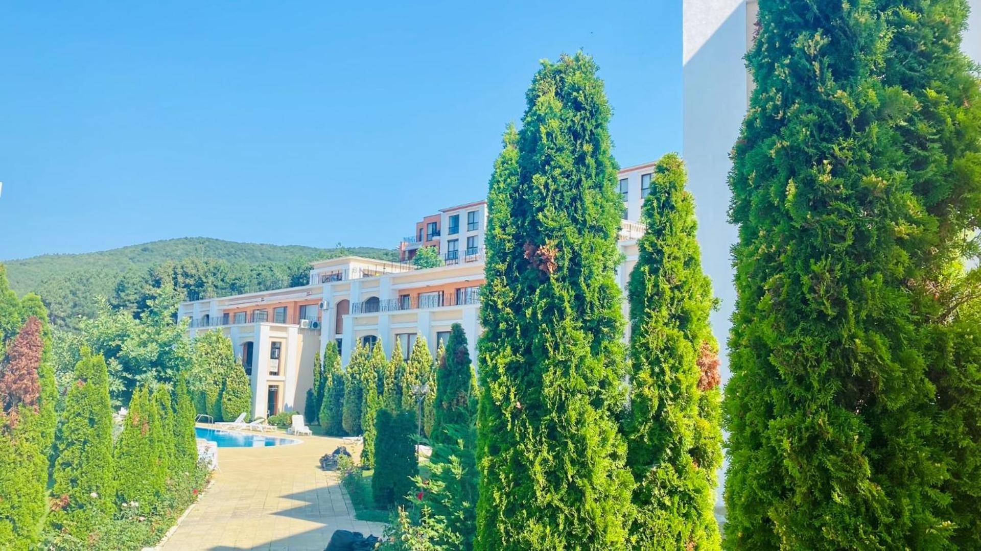 Bratanov Sea View Apartments