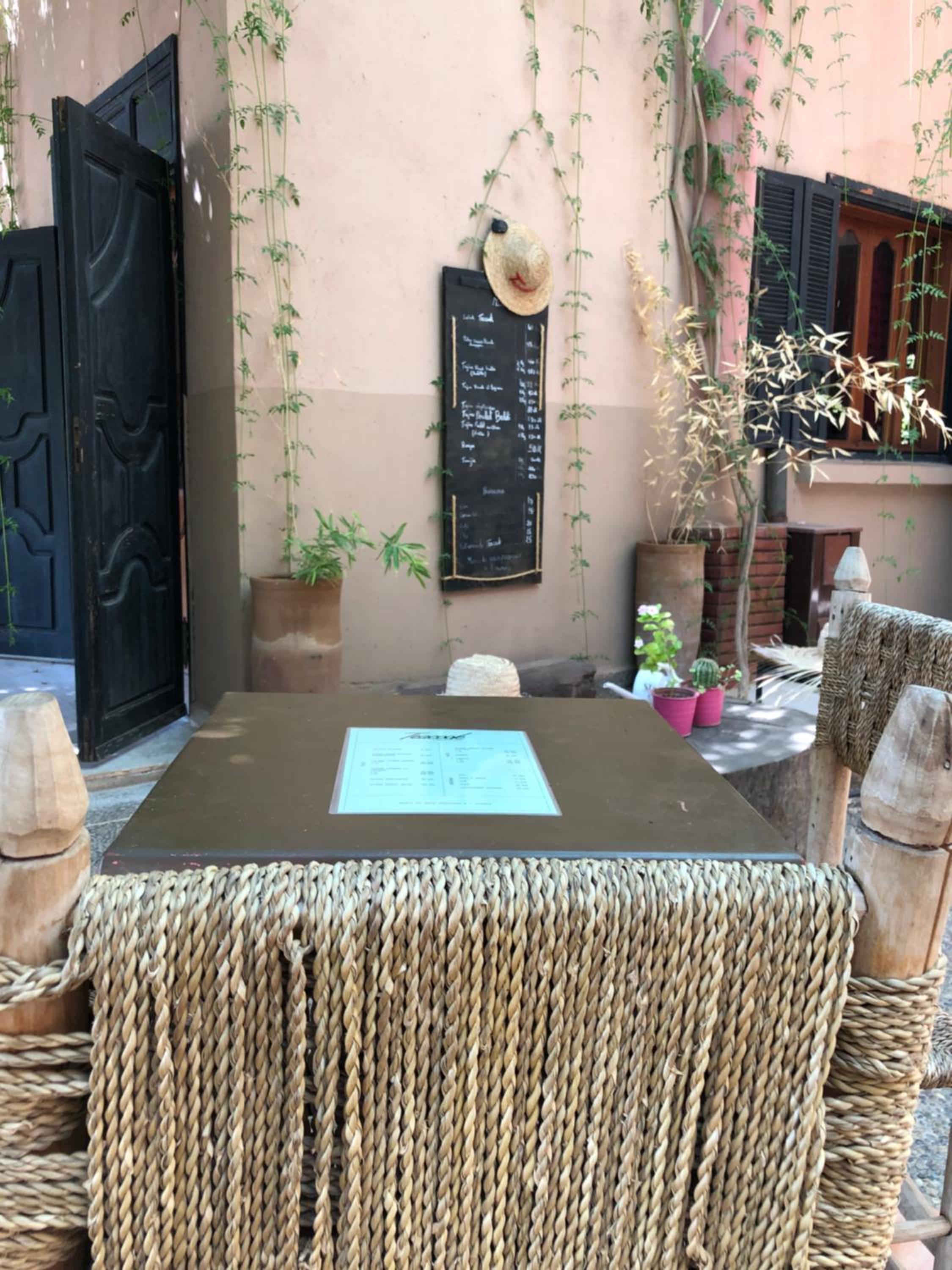 dining