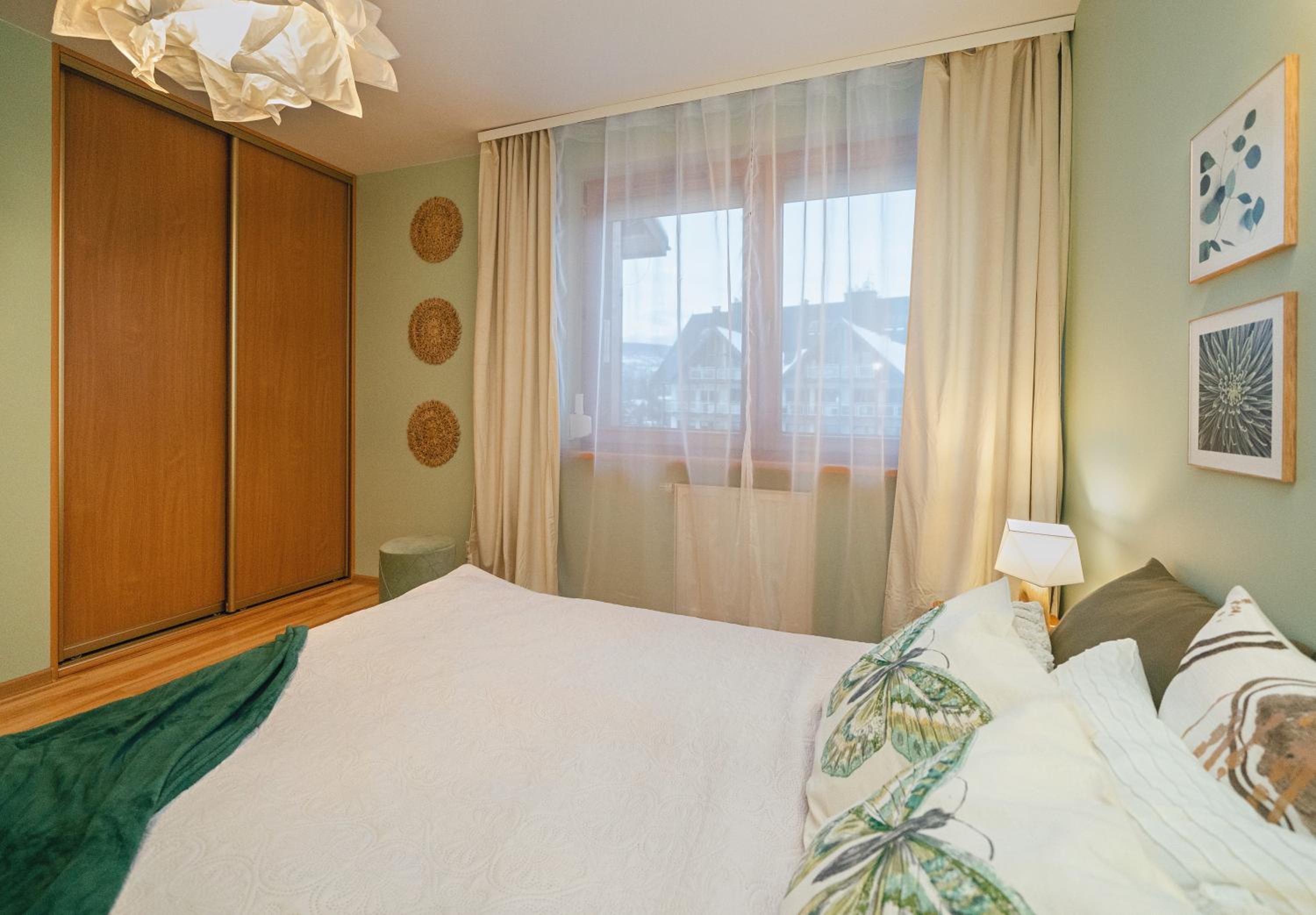 VivaApart Rodzinne apartamenty z basenem i widokiem na Giewont