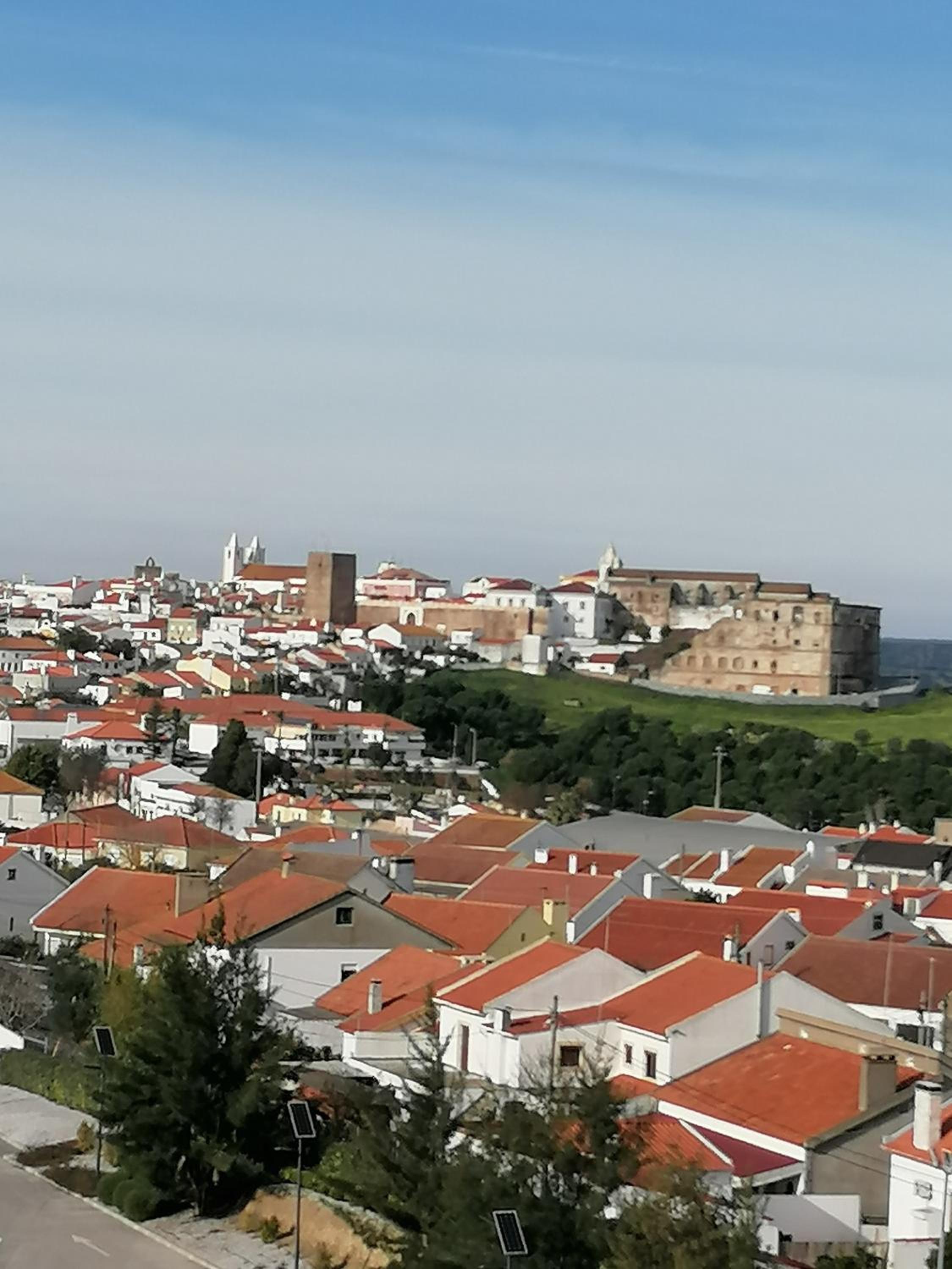 Cantinho da Familia view 2