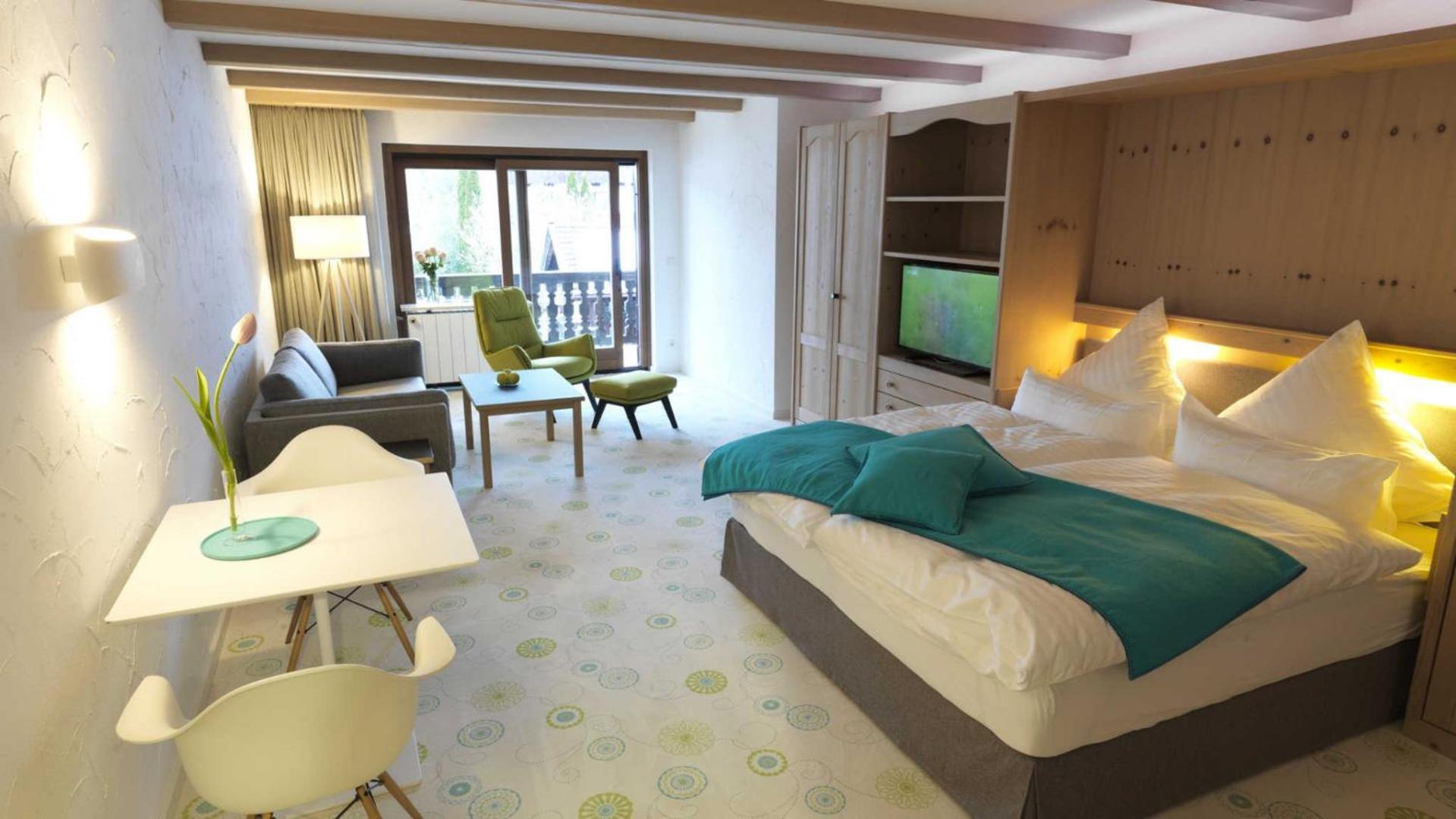 Sonnhof Apartments Tegernsee - zentral und perfekt für Urlaub & Arbeit view 5