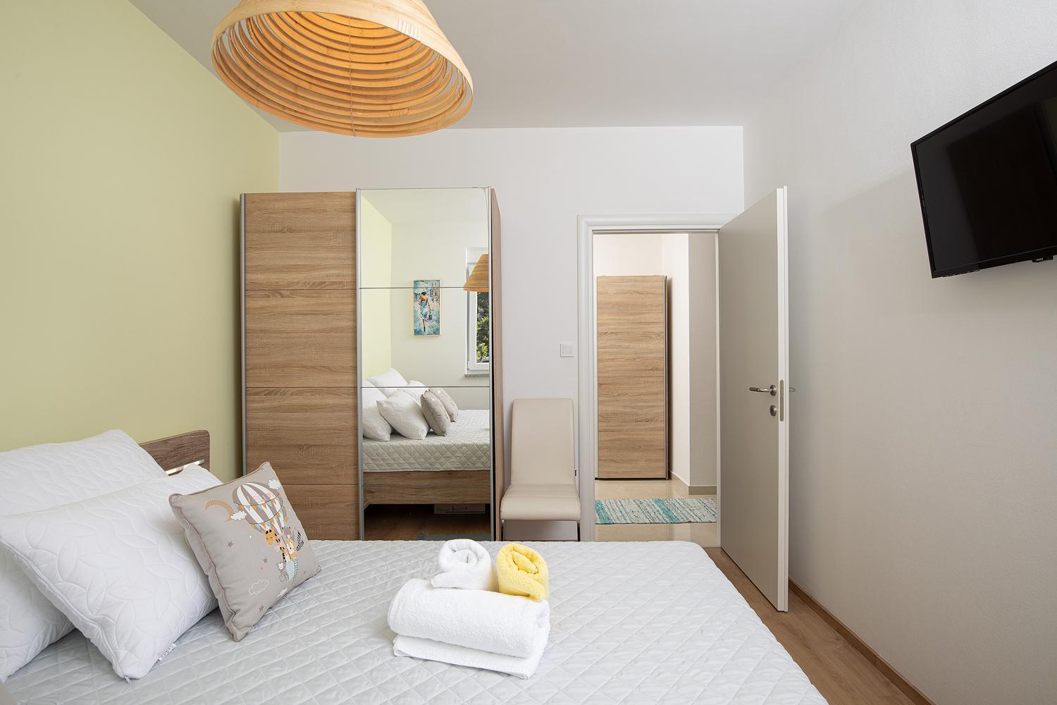 Apartment J&E