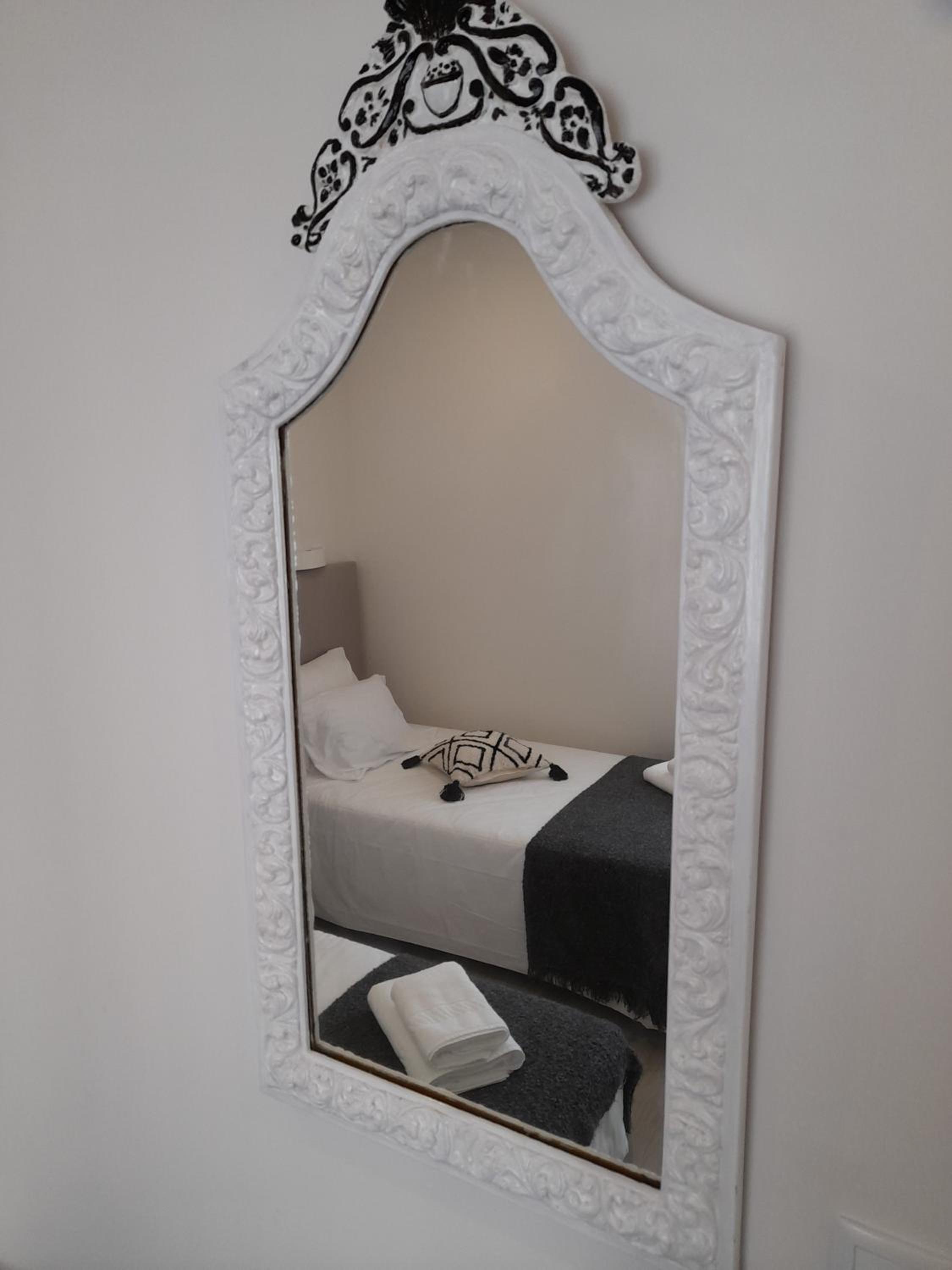 Hall 92 Quartos com WC em moradia com piscina A-das-Lebres Loures, 사진 19