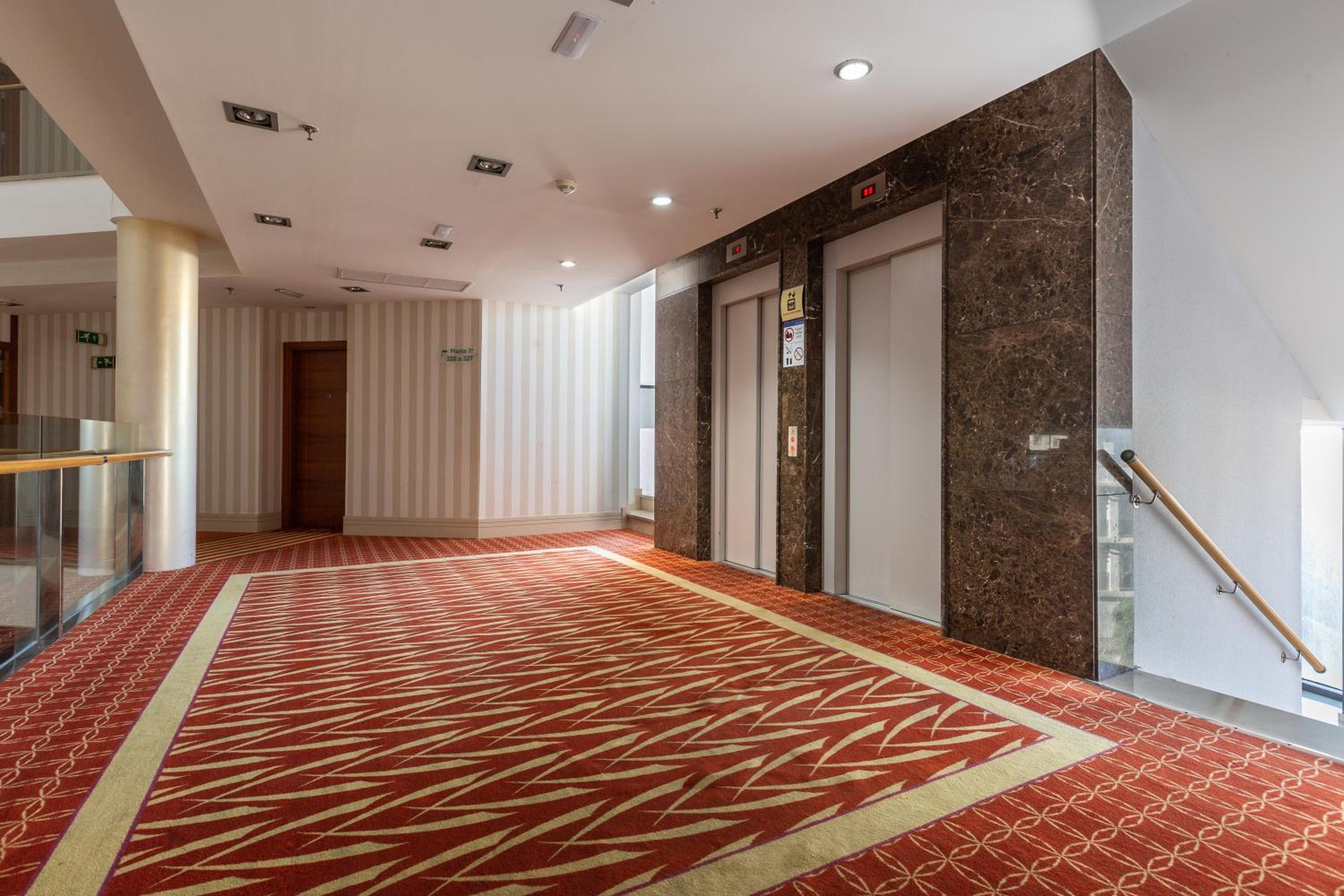 Luxury apartment 100 mtrs Beach view 5
