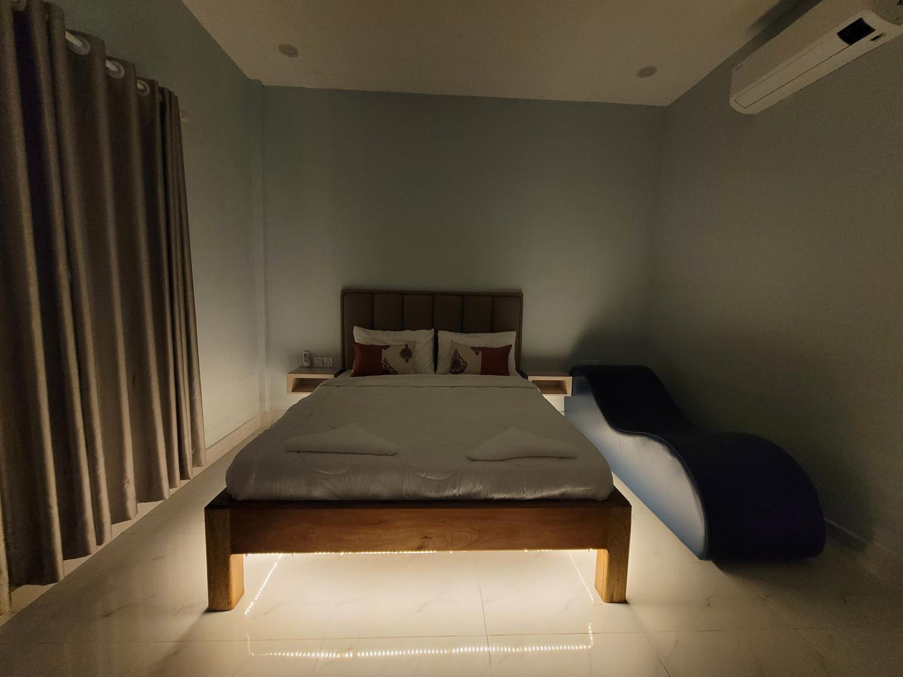 83 Guesthouse