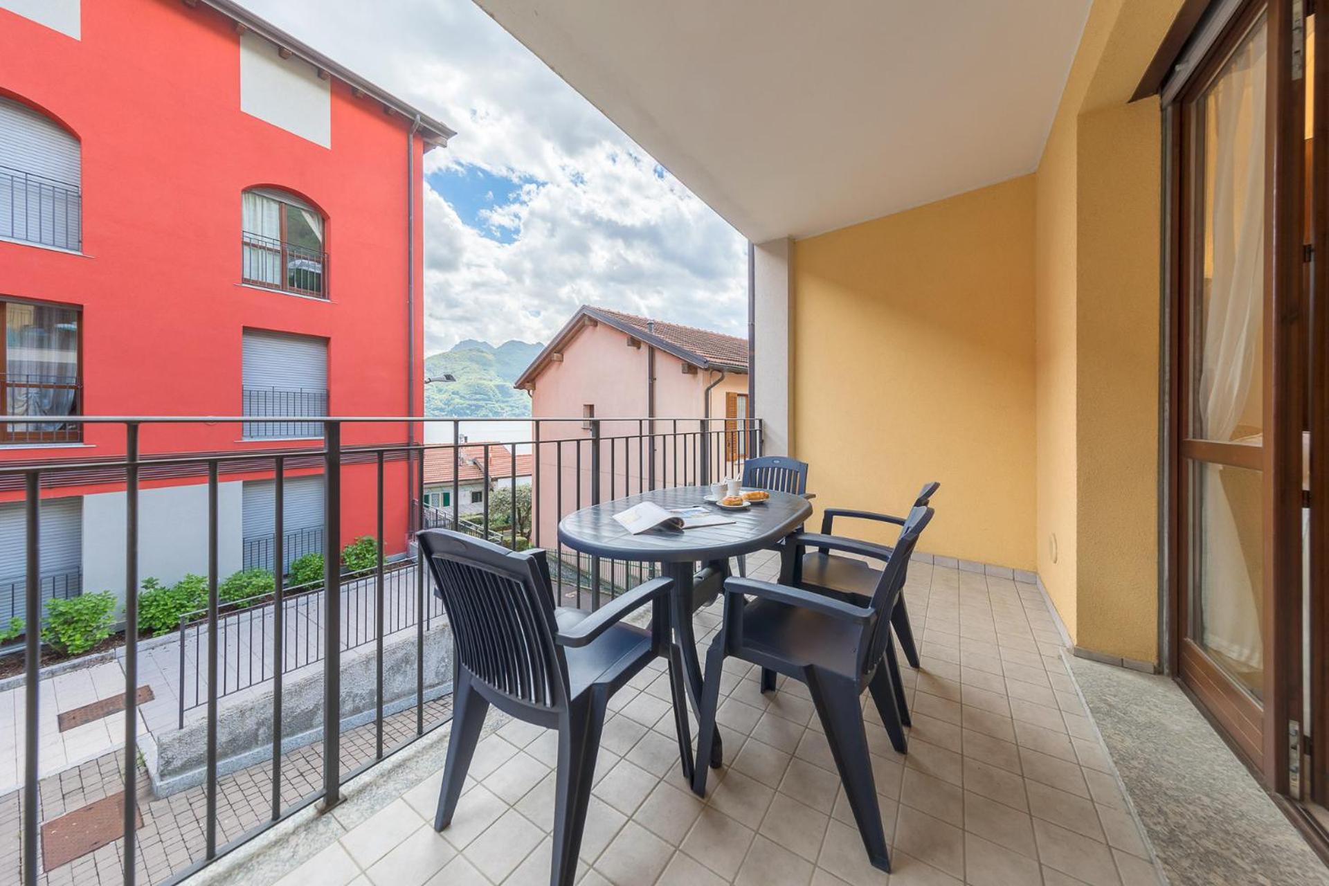 One-Bedroom Terrace Apartment