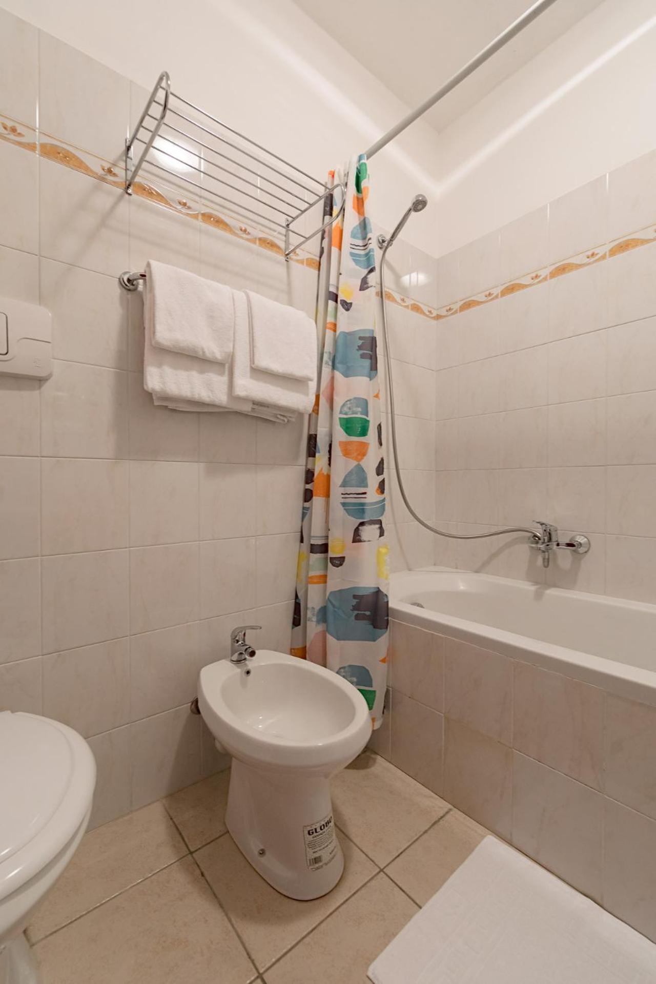 One-Bedroom Terrace Apartment