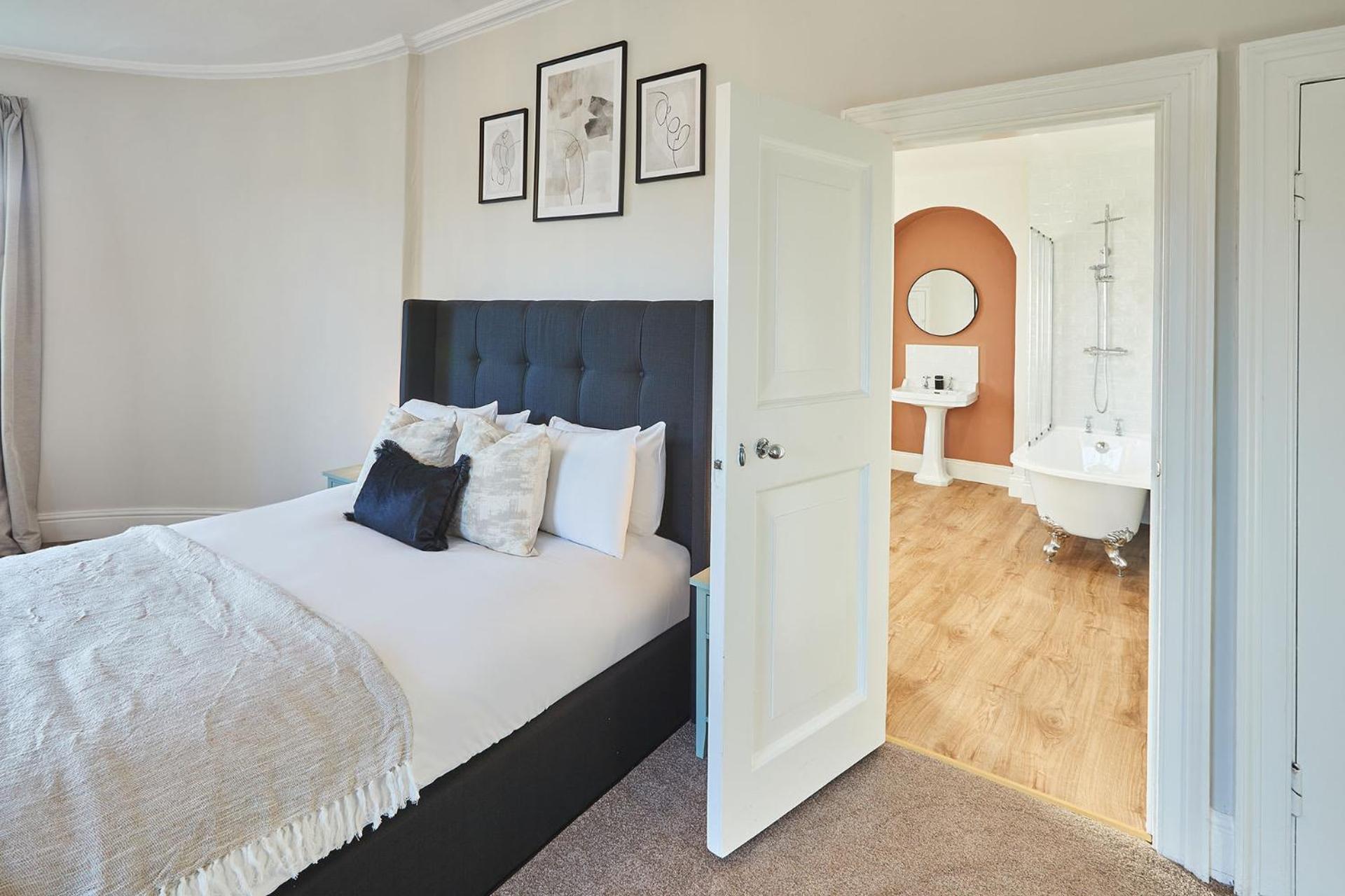 Photo 34