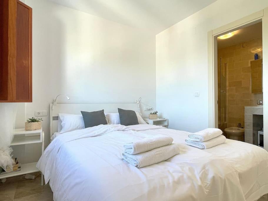 NaviGolf La Cala de Mijas, Scandinavian style 3 bed Townhouse by Solrentspain.