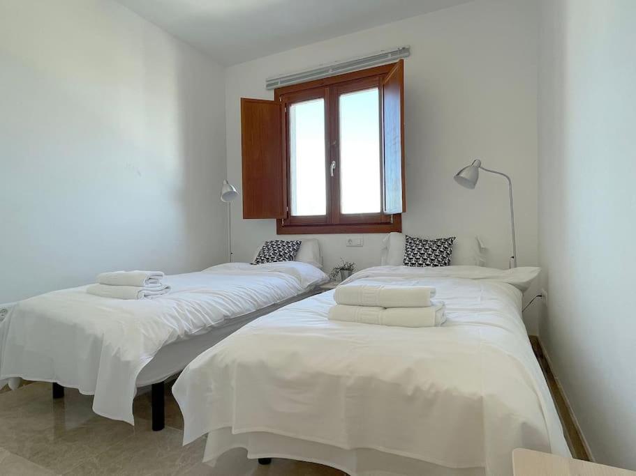 NaviGolf La Cala de Mijas, Scandinavian style 3 bed Townhouse by Solrentspain.