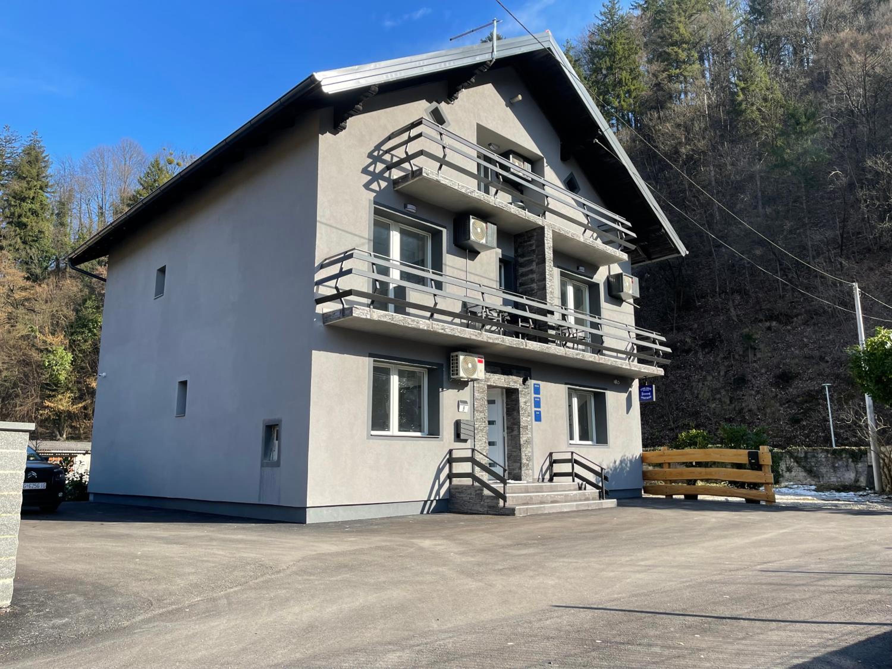 Apartmani "Stari Grad - Samobor" view 4