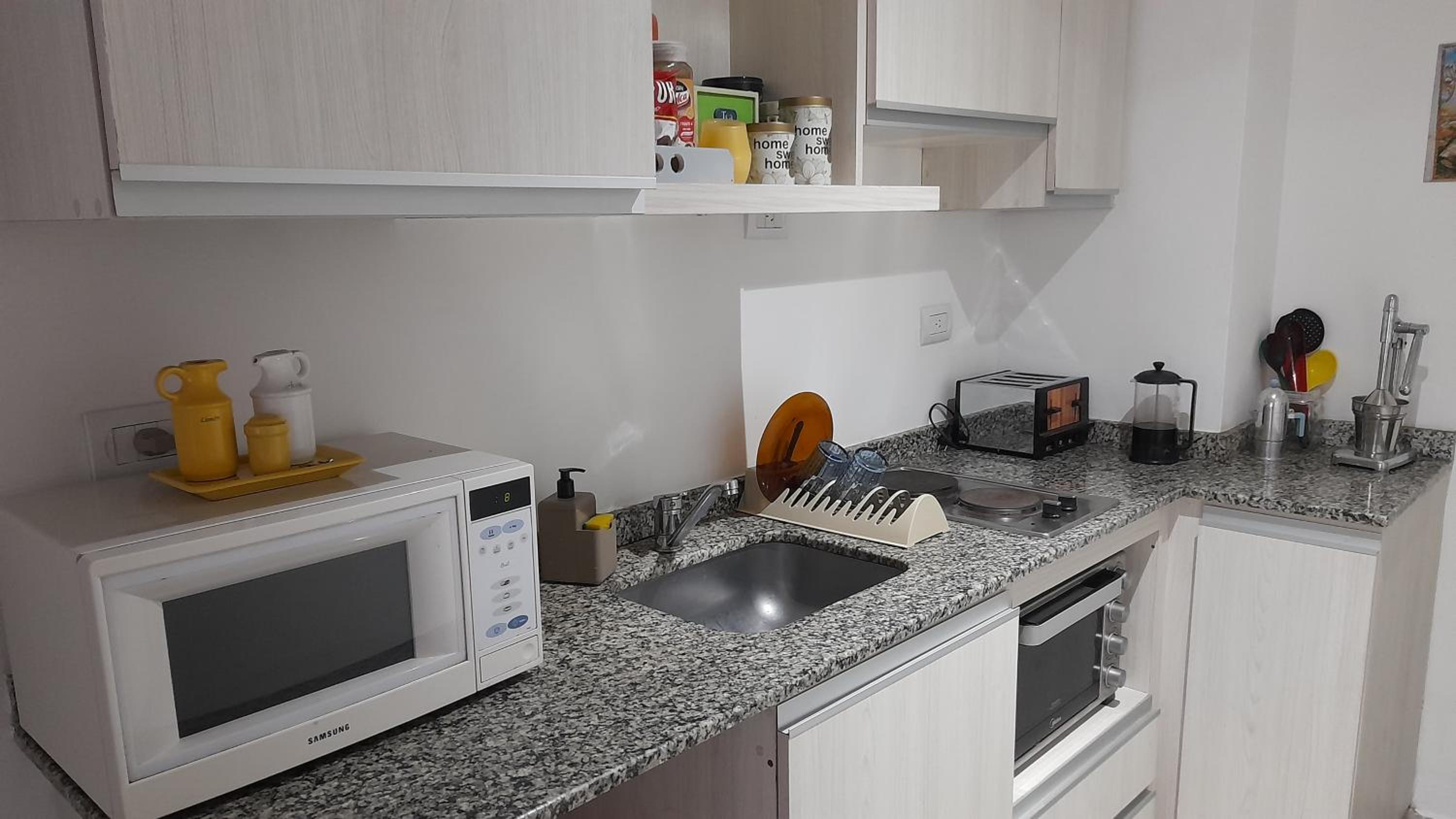 Amplio departamento completo en Caba